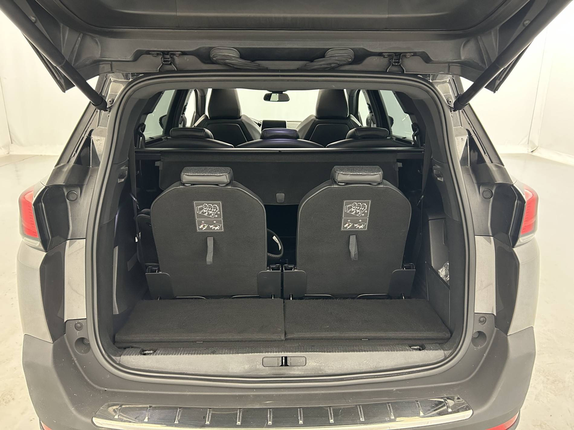 Vente en ligne Peugeot 5008  1.5 BlueHDi 130ch S&S BVM6 au prix de 17 500 €
