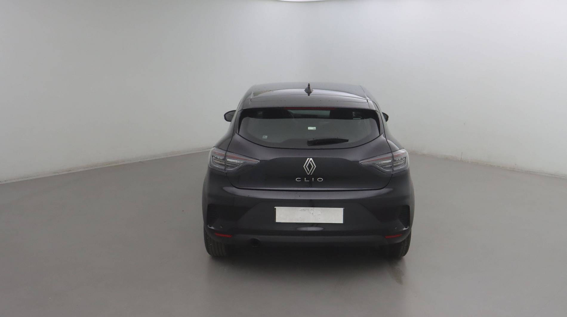 Vente en ligne Renault Clio 5 Clio Blue dCi 100 ch GSR2 au prix de 18 200 €