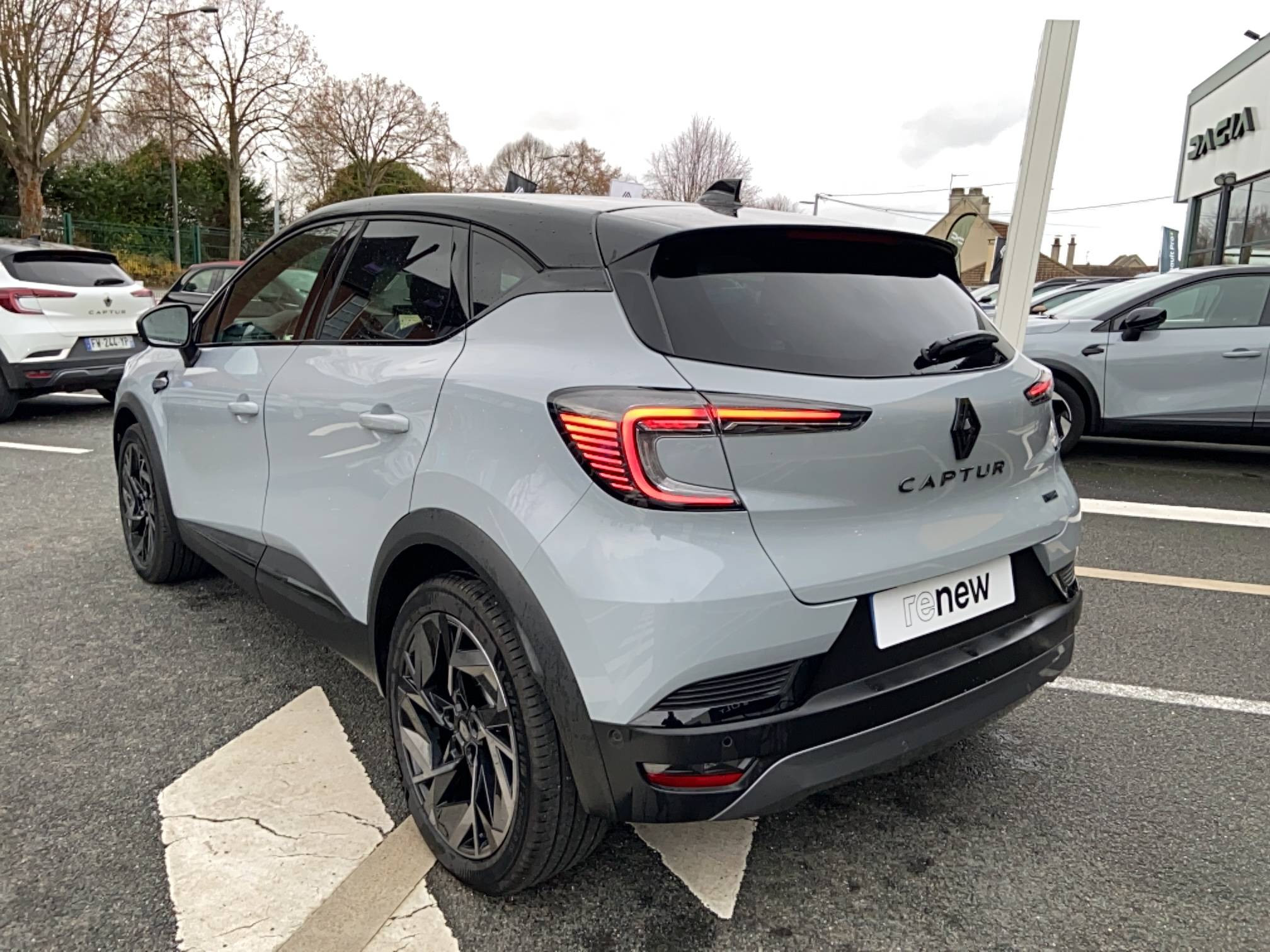 Vente en ligne Renault Captur  E-Tech full hybrid 160 ch au prix de 28 990 €