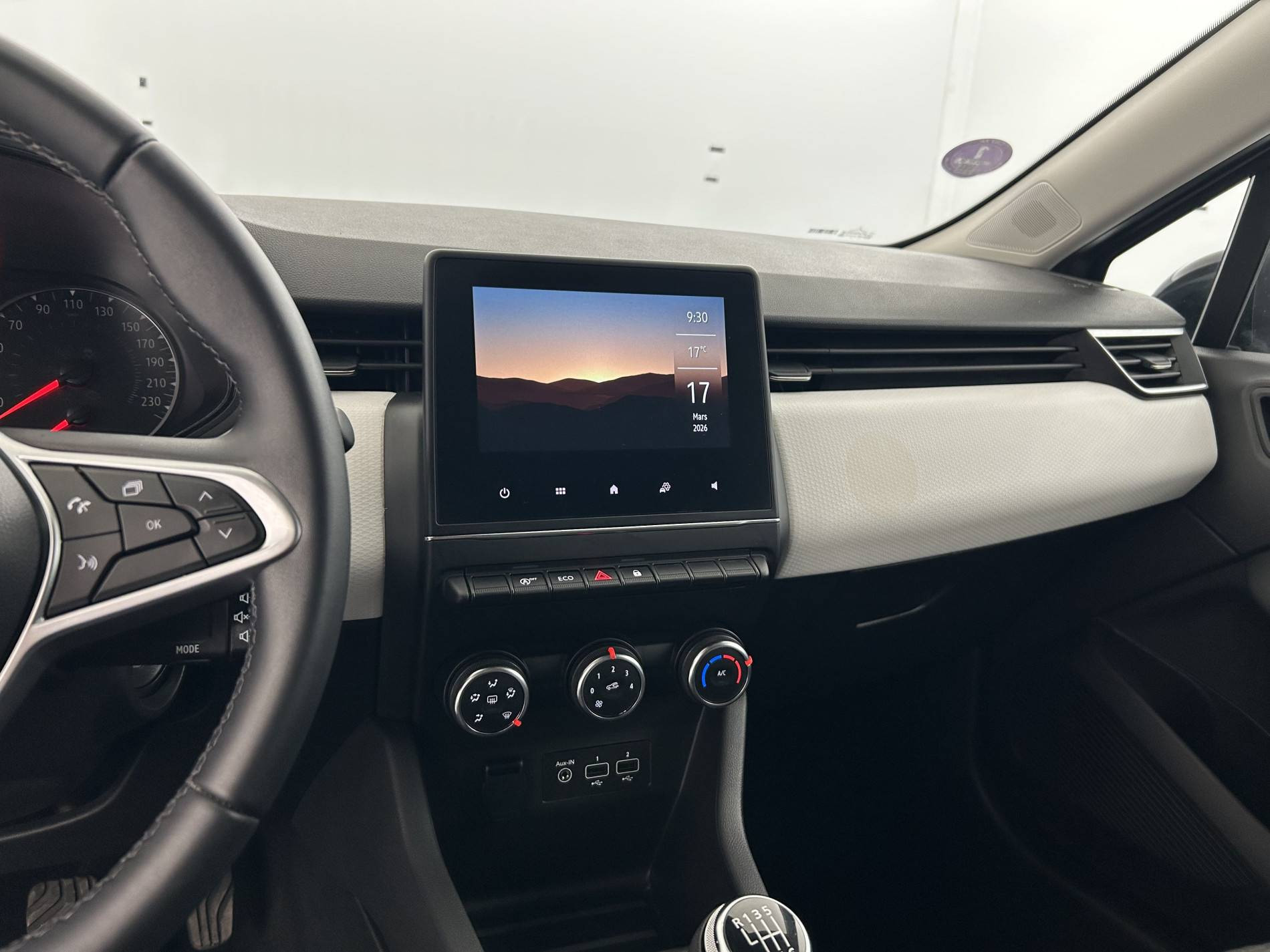 Vente en ligne Renault Clio 5 Clio TCe 90 au prix de 14 490 €