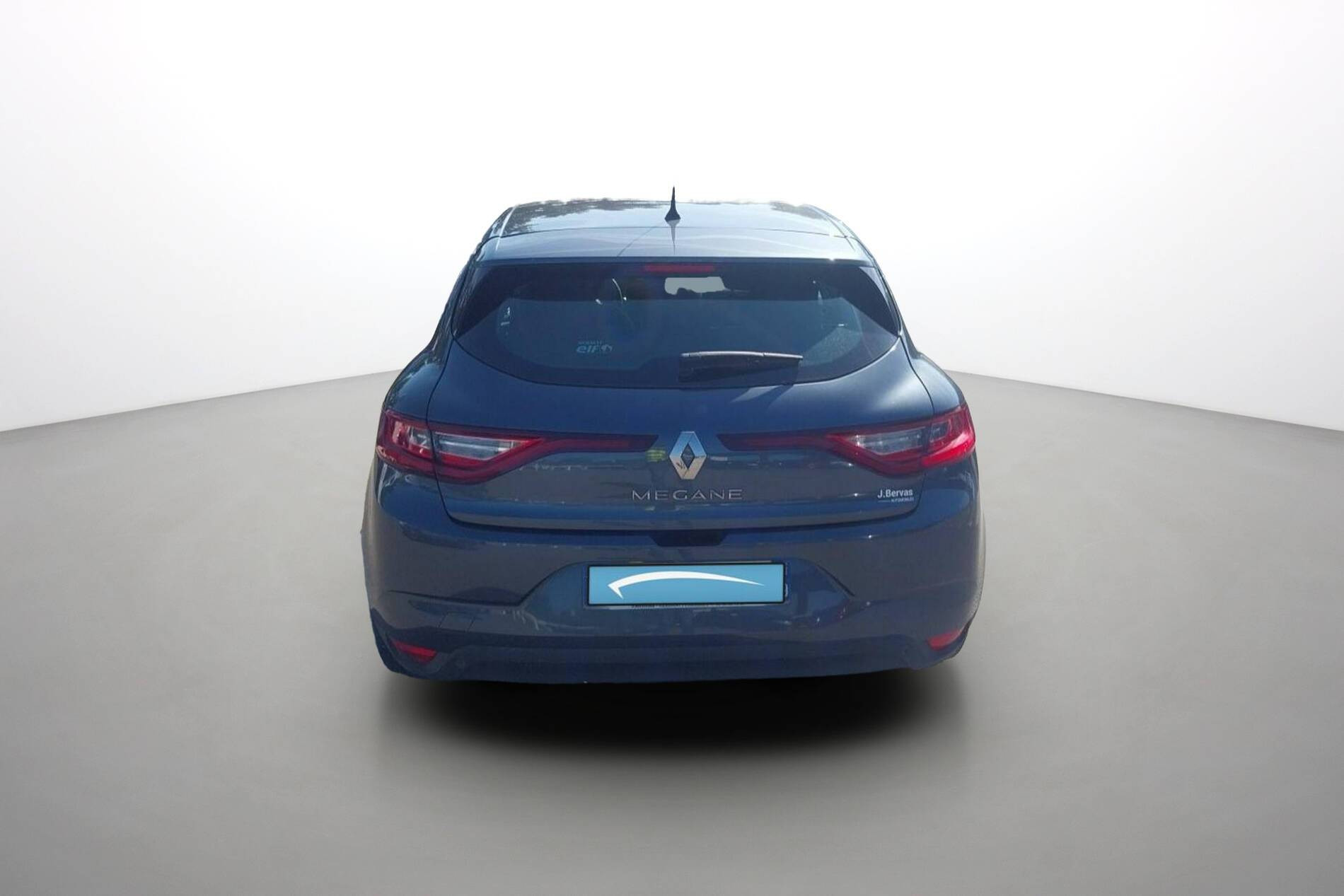 Vente en ligne Renault Megane 4 Mégane IV Berline Blue dCi 115 EDC au prix de 13 990 €