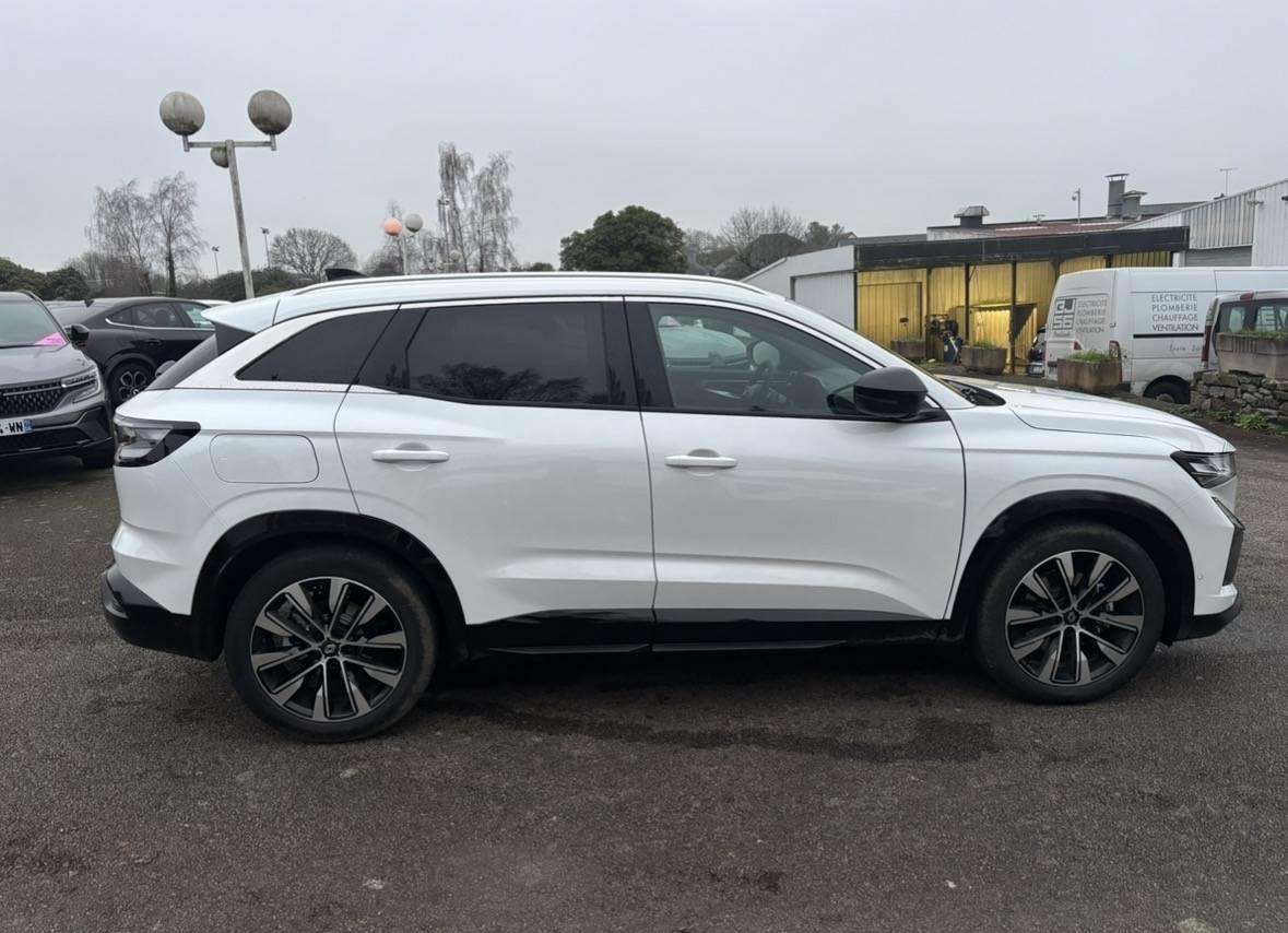 Vente en ligne Renault Austral  full hybrid E-Tech 200 ch au prix de 36 990 €