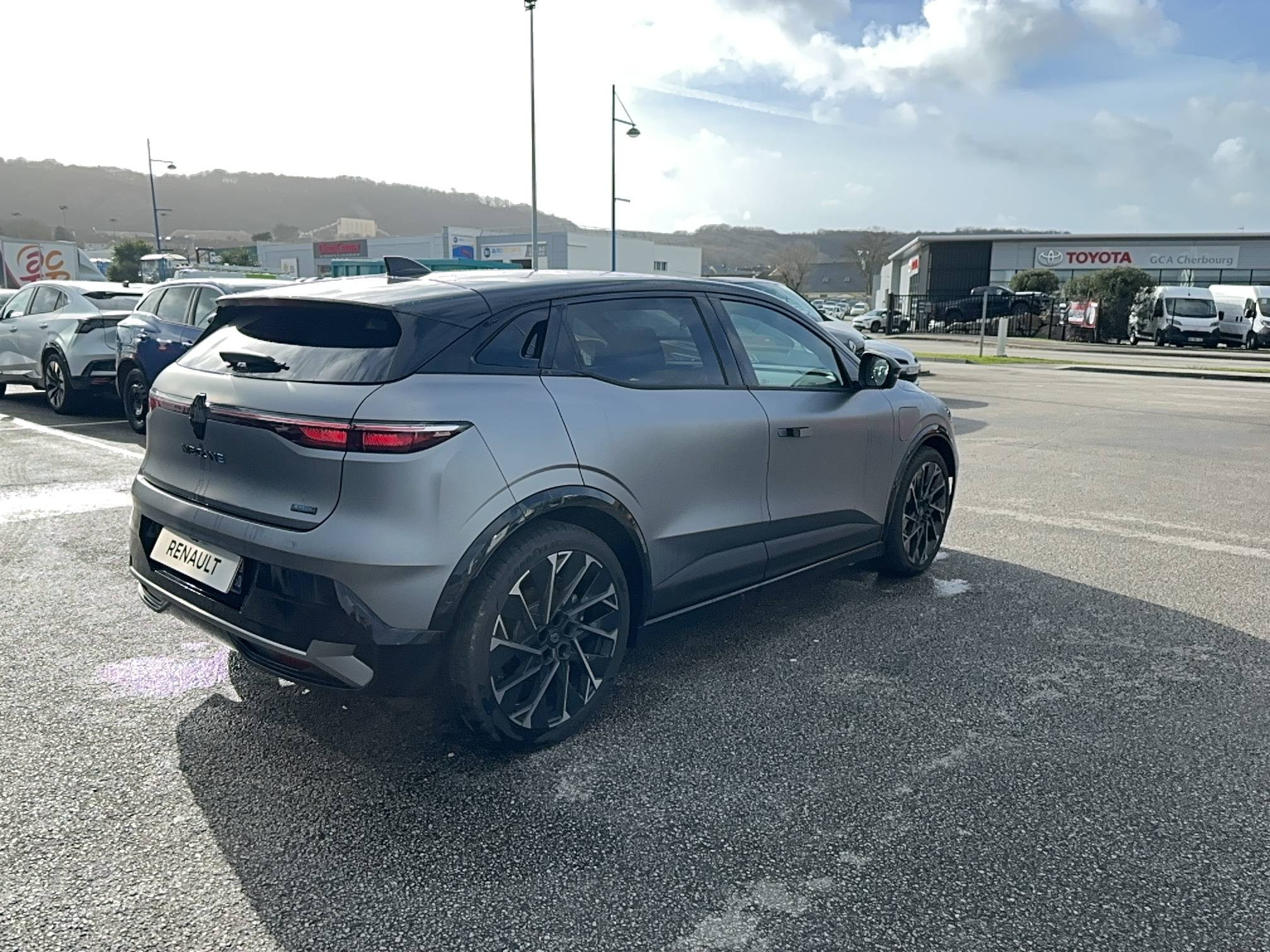 Vente en ligne Renault Megane E-Tech  220 ch autonomie confort au prix de 41 900 €