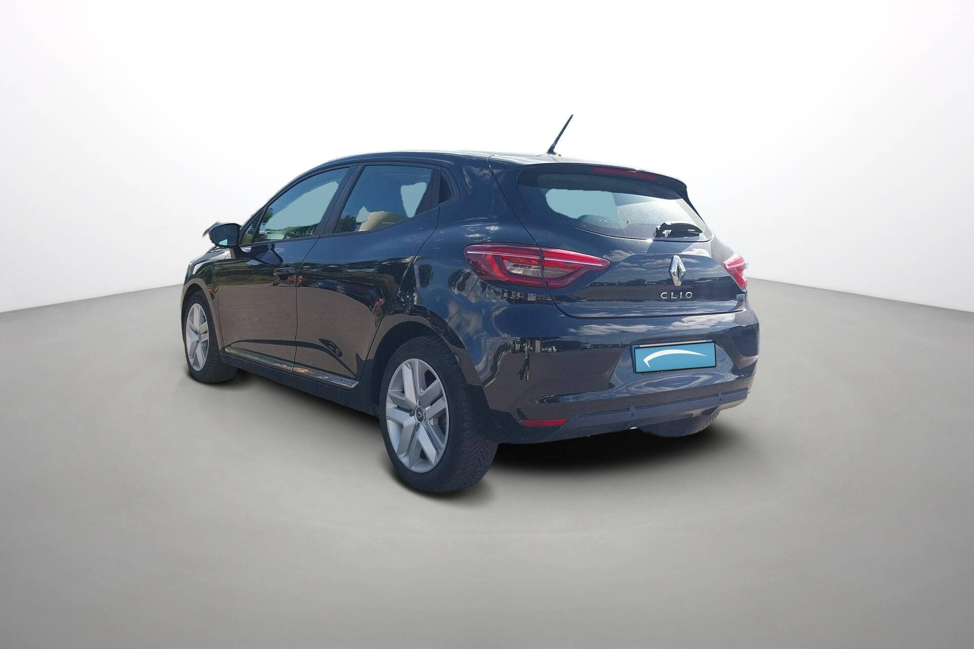 Vente en ligne Renault Clio 5 Clio E-Tech 140 - 21N au prix de 14 990 €