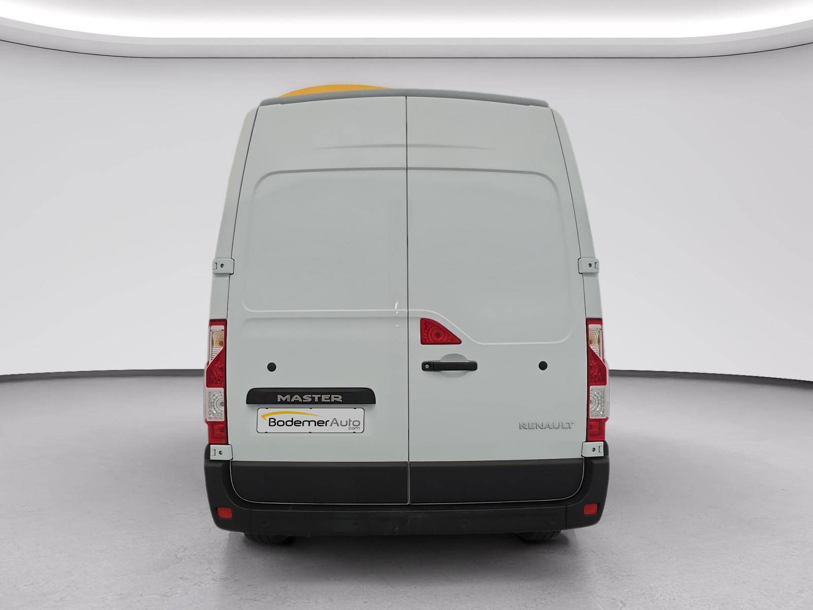 Vente en ligne Renault Master Fourgon MASTER FGN TRAC F3500 L3H3 BLUE DCI 135 au prix de 24 900 €