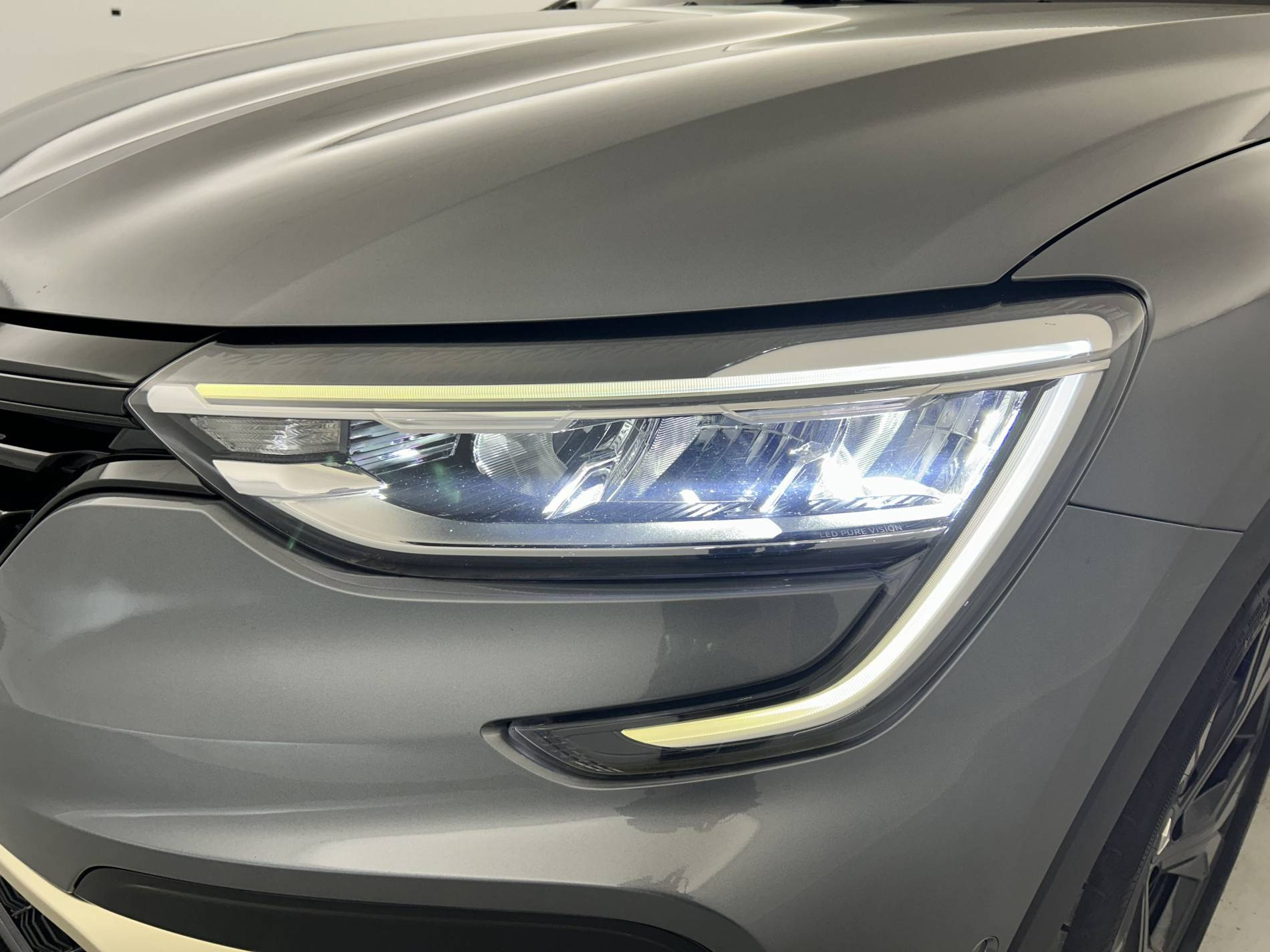 Vente en ligne Renault Arkana  E-Tech hybride 145 - 22 au prix de 22 590 €