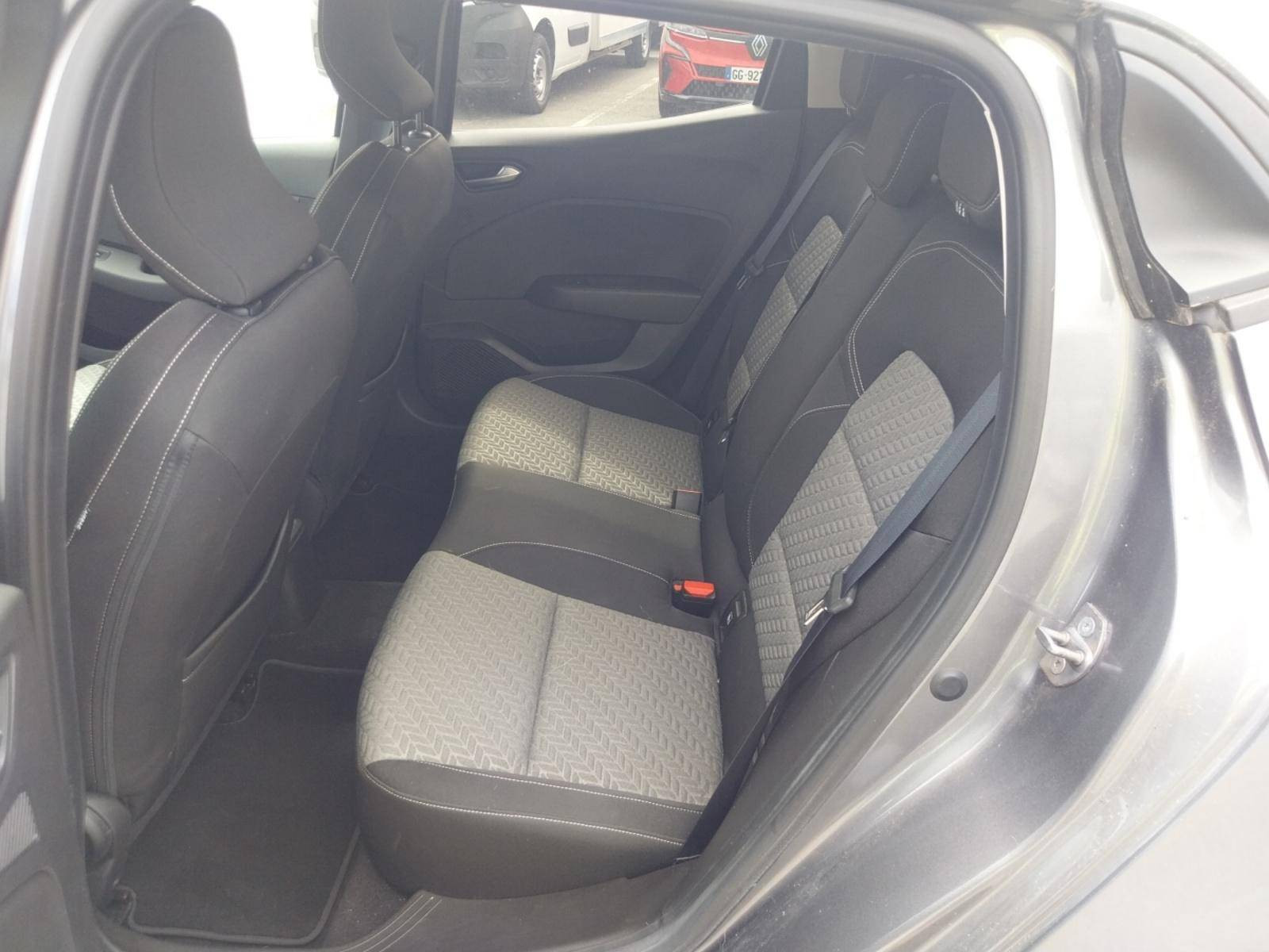 Vente en ligne Renault Clio 5 Clio TCe 90 au prix de 14 790 €