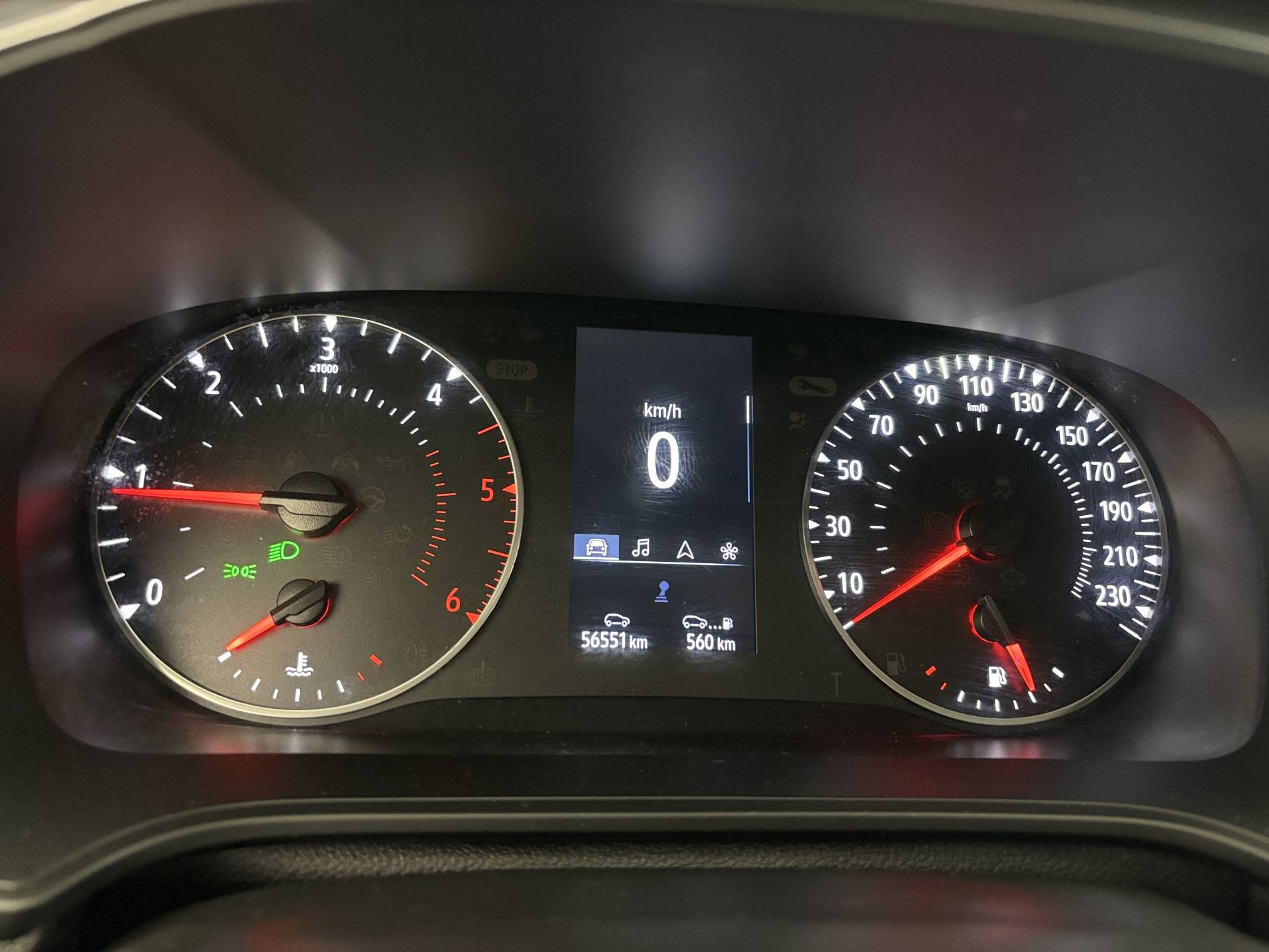 Vente en ligne Renault Megane 4  BLUE DCI 115 au prix de 14 990 €