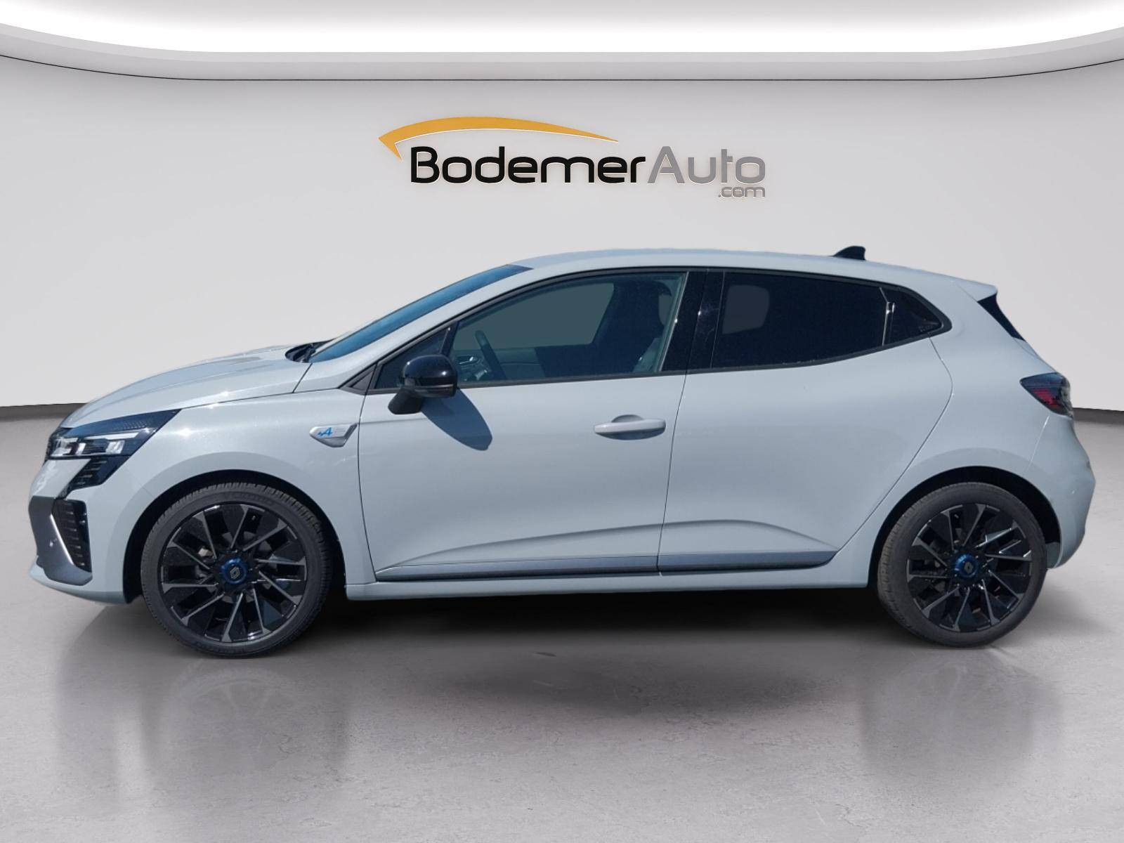 Vente en ligne Renault Clio 5 Clio TCe 90 au prix de 20 490 €