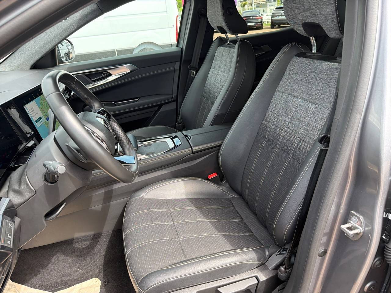 Vente en ligne Renault Austral  E-Tech hybrid 200 au prix de 25 990 €