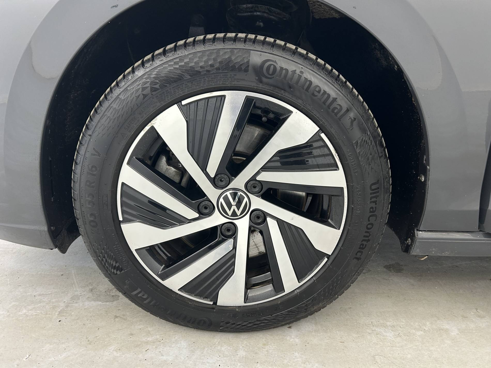 Vente en ligne Volkswagen Golf  1.4 Hybrid Rechargeable OPF 204 DSG6 au prix de 20 490 €