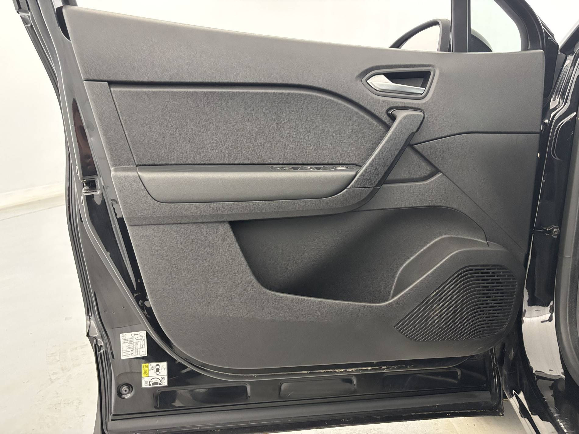 Vente en ligne Renault Captur  E-Tech 145 - 21 au prix de 18 590 €