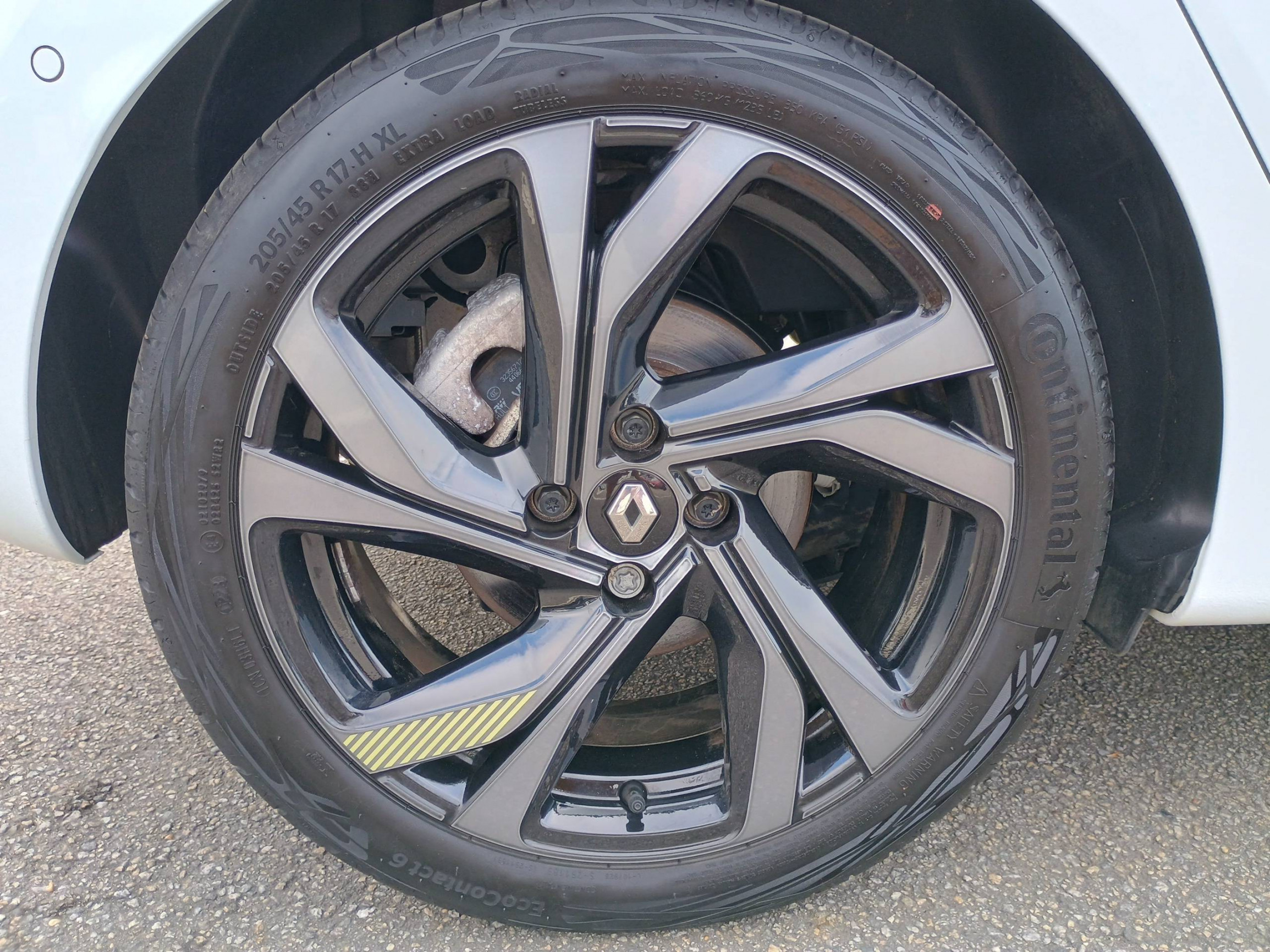 Vente en ligne Renault Clio 5 Clio E-Tech hybride 145 au prix de 20 490 €