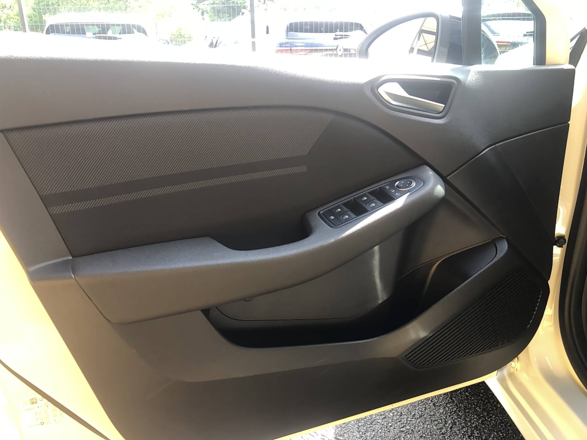 Vente en ligne Renault Clio 5 Clio E-Tech full hybrid 145 au prix de 20 890 €