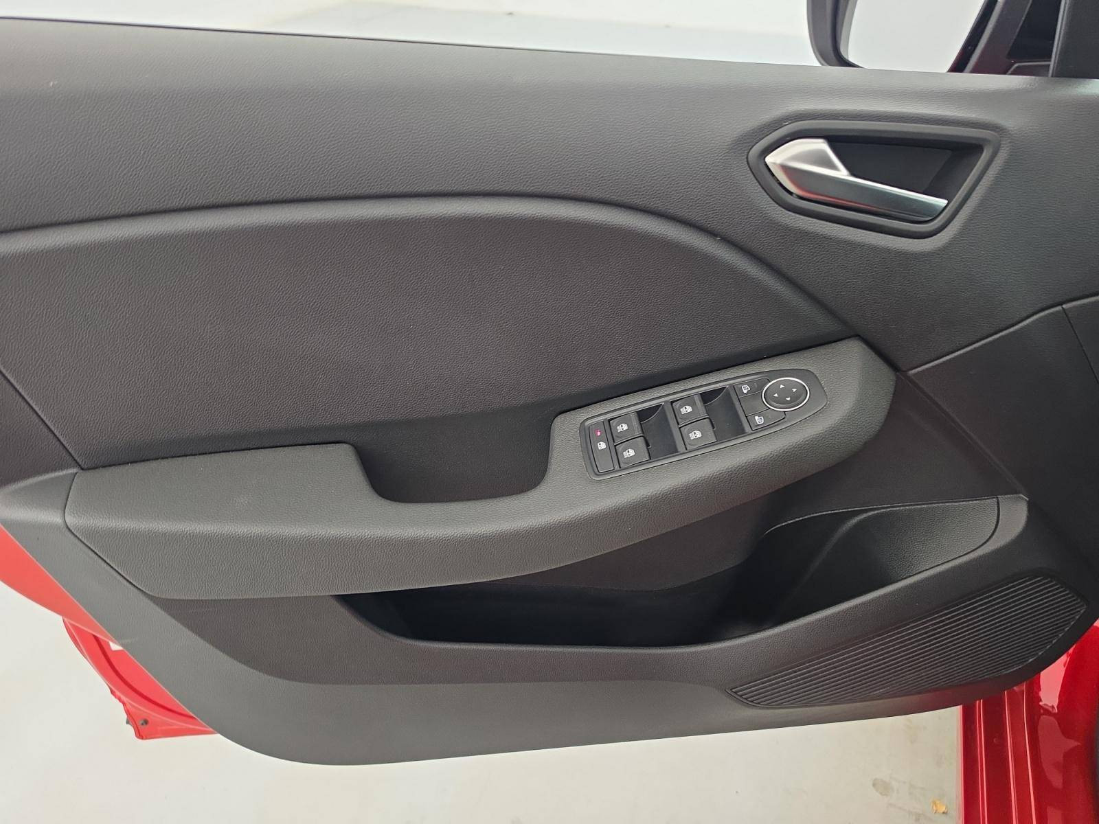 Vente en ligne Renault Clio 5 Clio TCe 90 au prix de 14 890 €