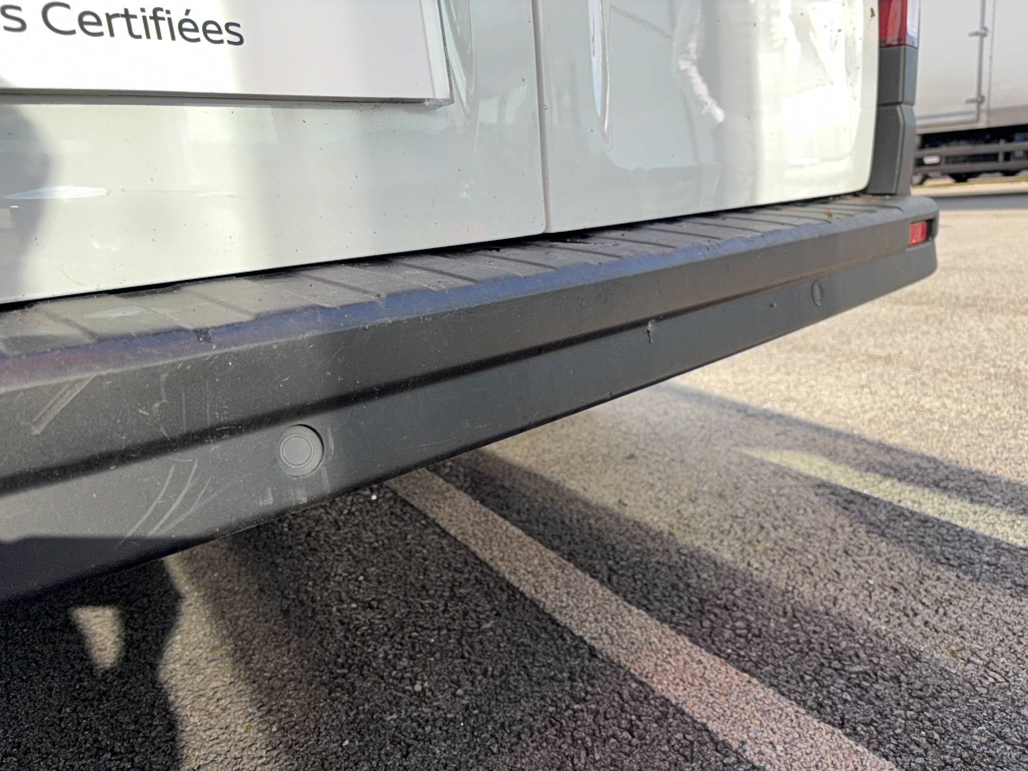 Vente en ligne Nissan Primastar Fourgon  L1H1 2T8 2.0 DCI 130 S/S BVM au prix de 19 990 €