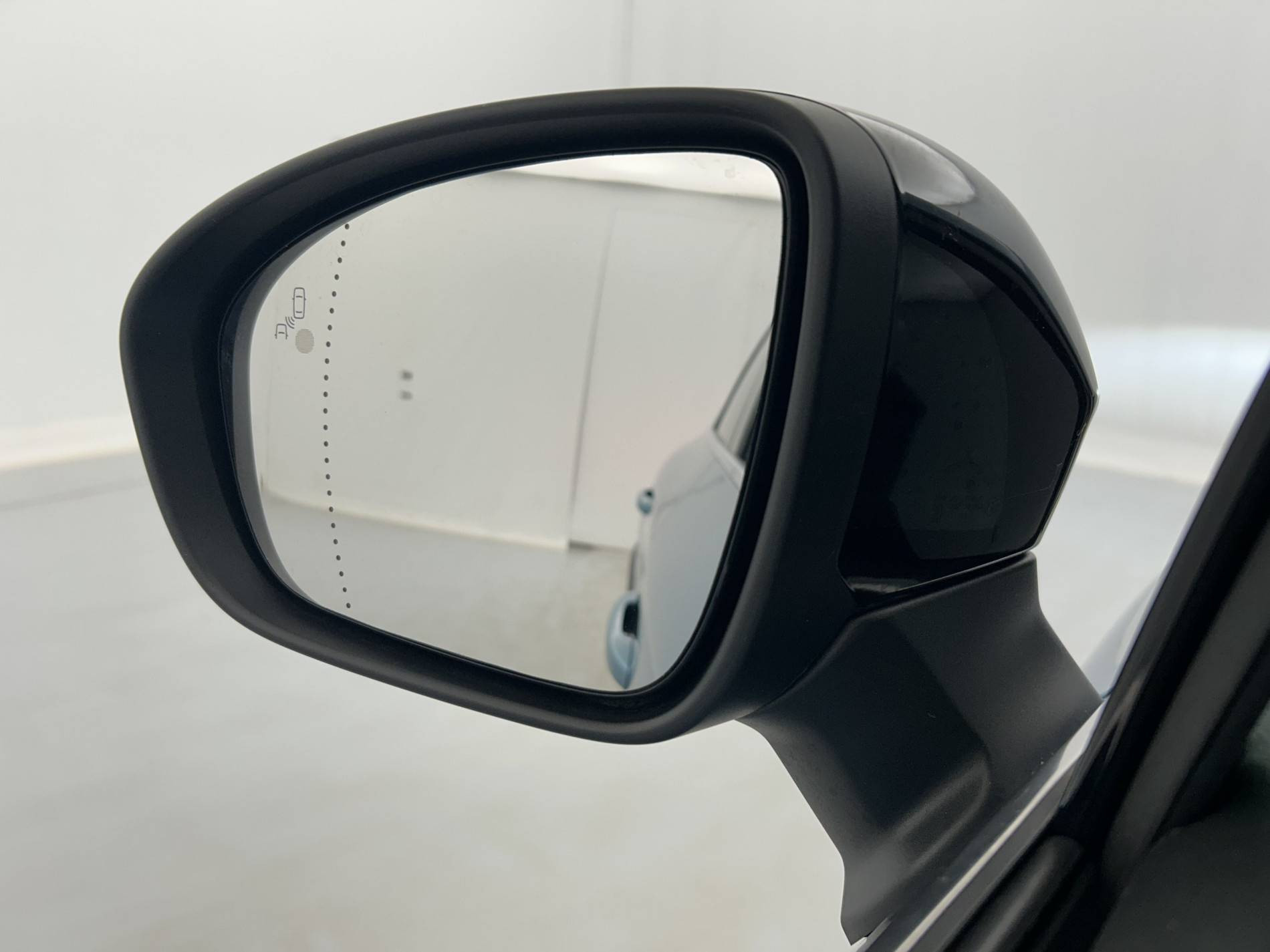 Vente en ligne Renault Symbioz  E-Tech full hybrid 145 au prix de 26 790 €