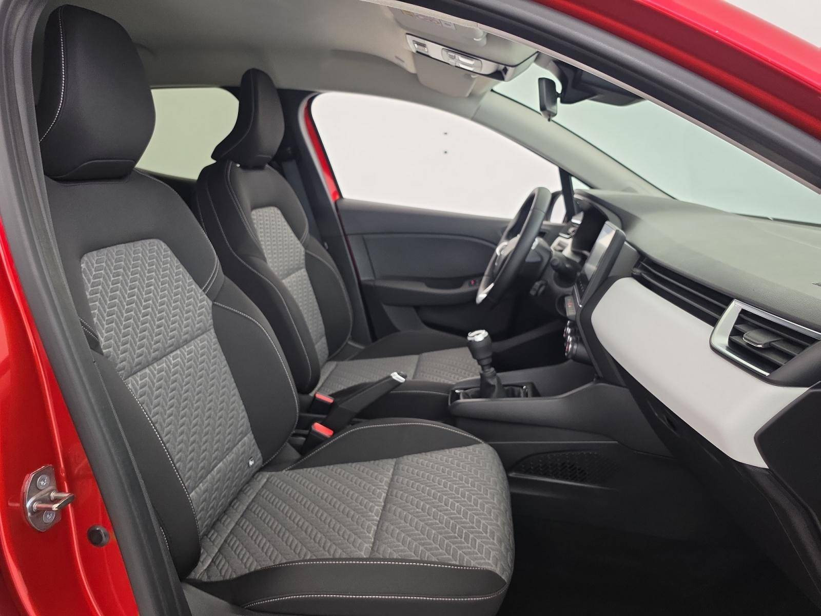 Vente en ligne Renault Clio 5 Clio TCe 90 au prix de 14 890 €