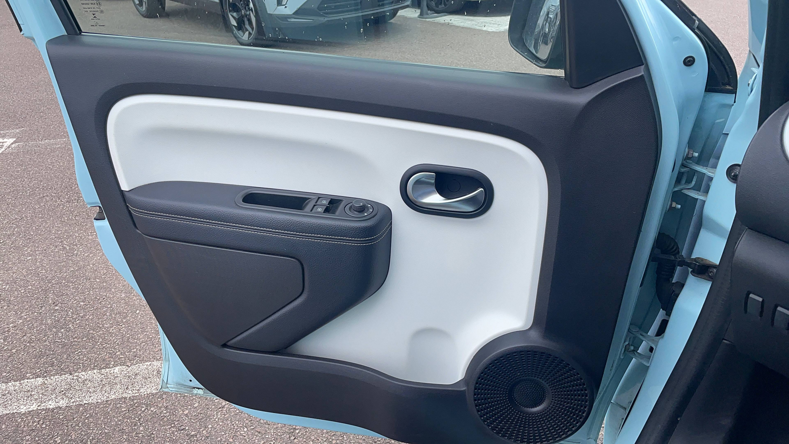 Vente en ligne Renault Twingo 3  SCe 65 au prix de 10 491 €