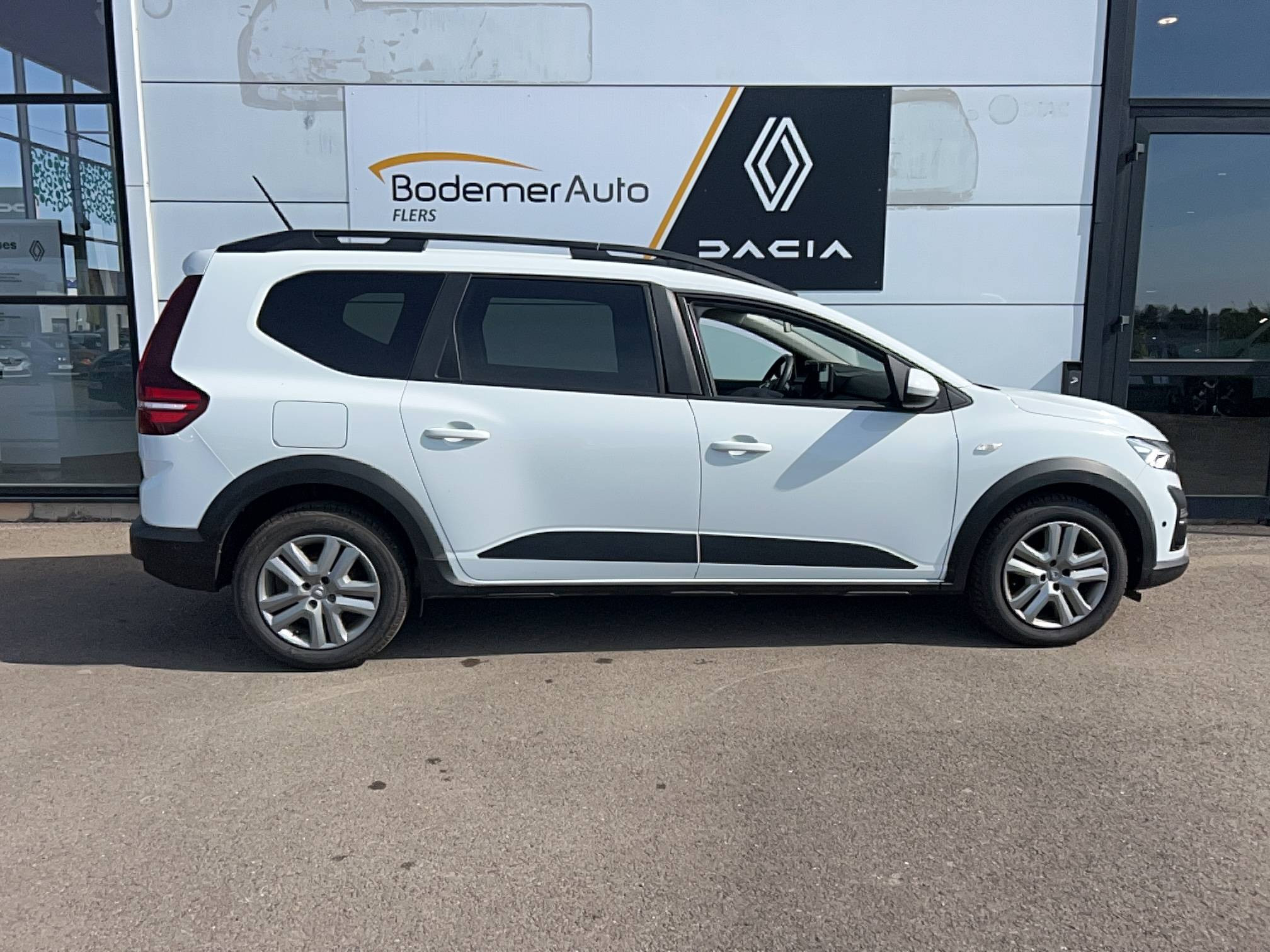 Vente en ligne Dacia Jogger  ECO-G 100 5 places au prix de 15 900 €