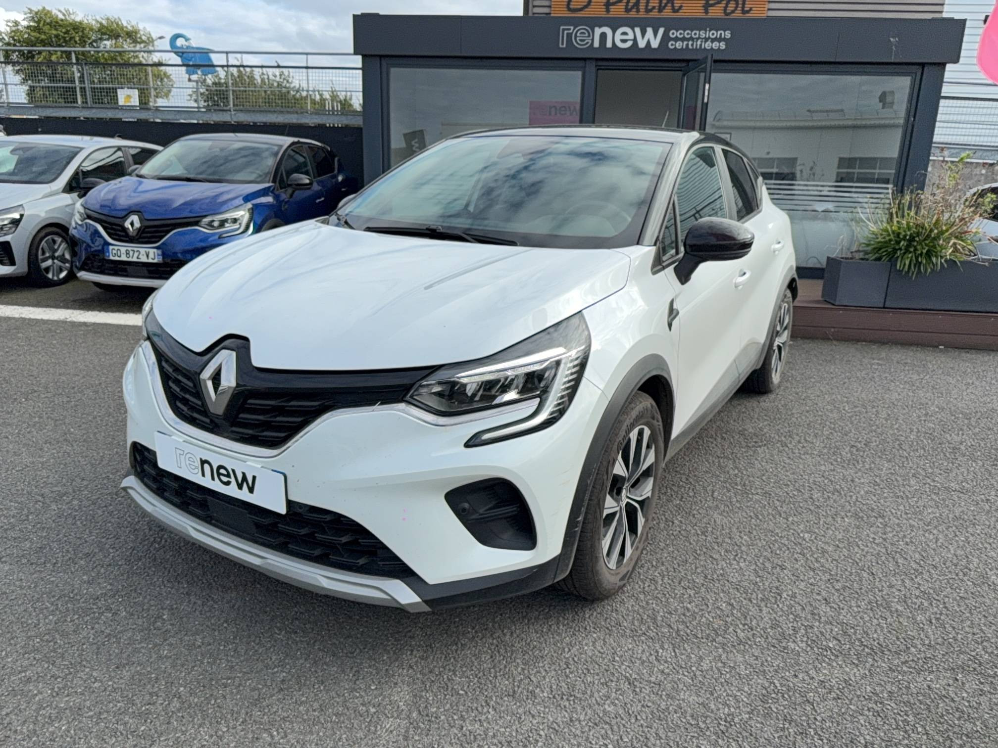 Renault Captur  E-Tech full hybrid 145 occasion de 2022 en vente à Paimpol