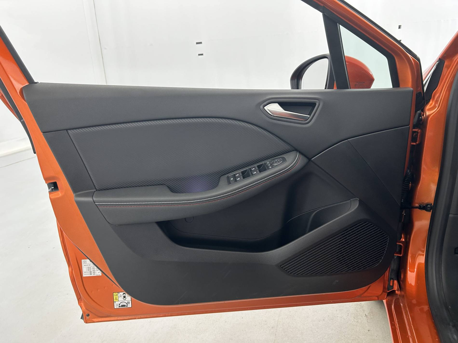 Vente en ligne Renault Clio 5 Clio TCe 140 - 21N au prix de 14 990 €