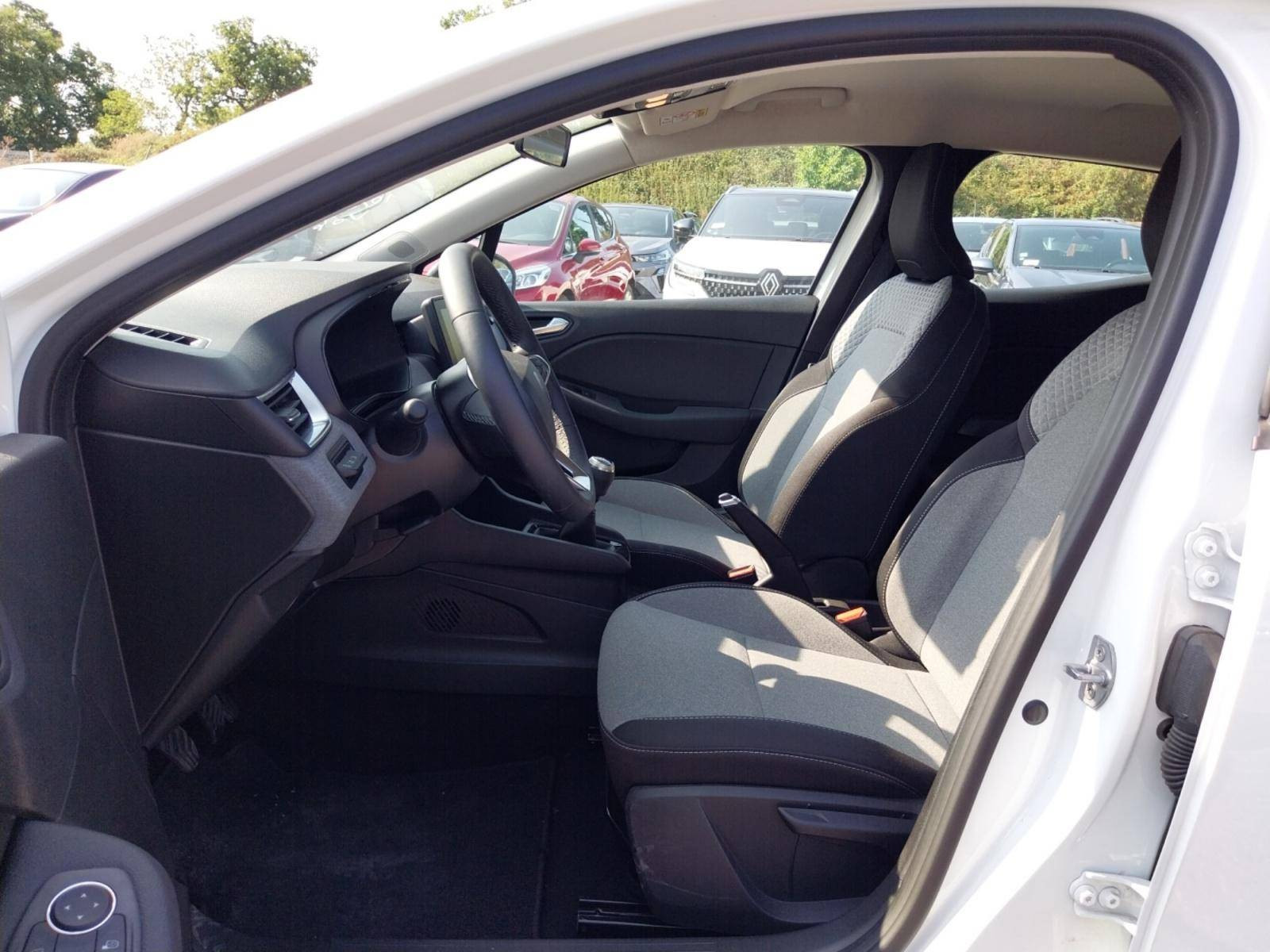 Vente en ligne Renault Clio 5 Clio SCe 65 ch GSR2 au prix de 14 990 €