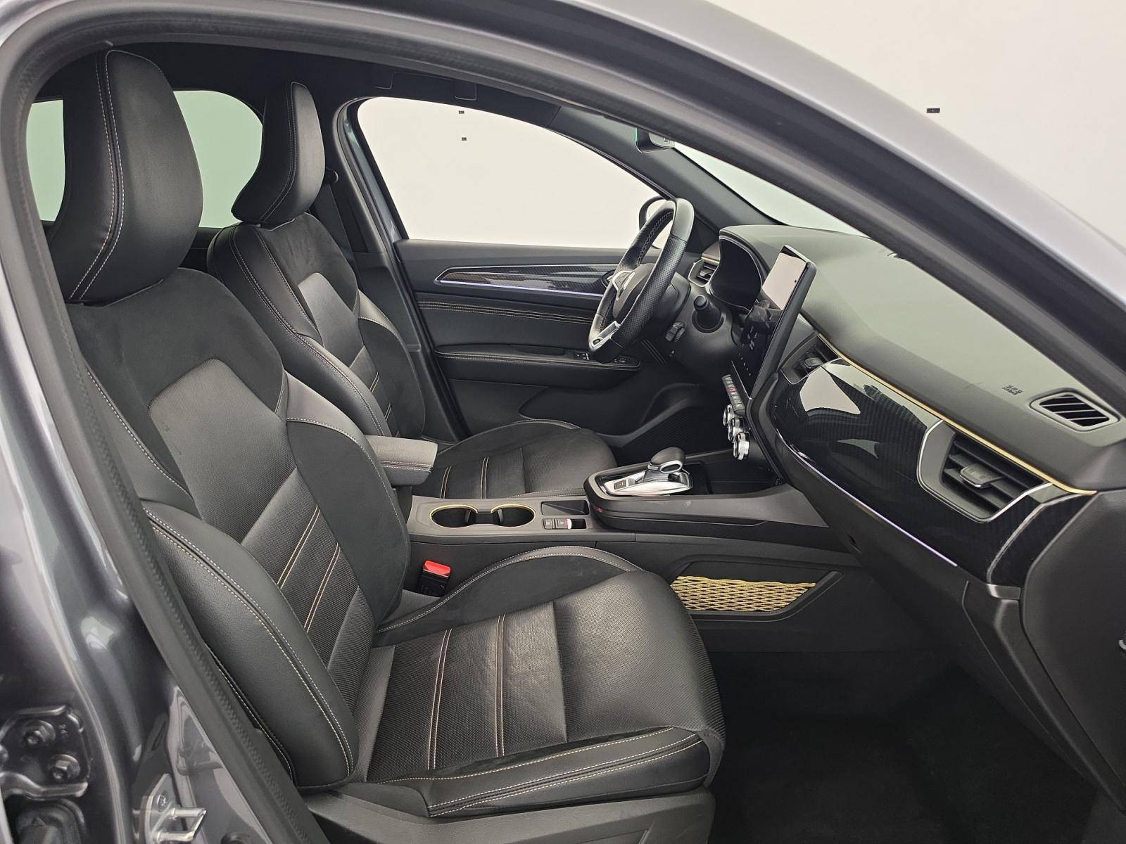 Vente en ligne Renault Arkana  E-Tech hybride 145 - 22 au prix de 22 990 €