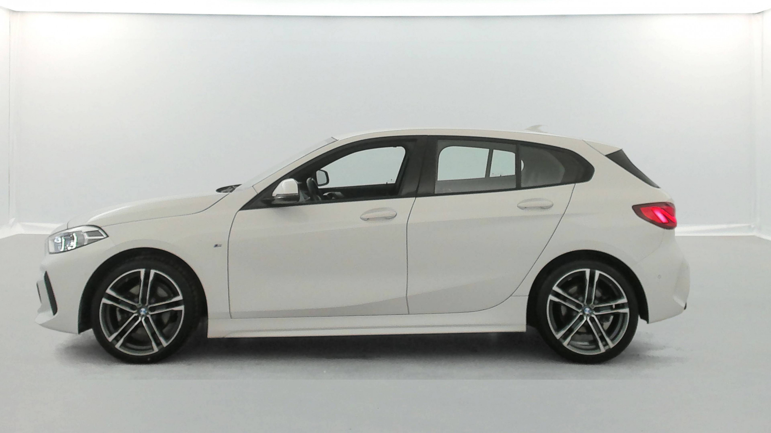 Vente en ligne Bmw Série 1 116i 109 ch au prix de 20 790 €