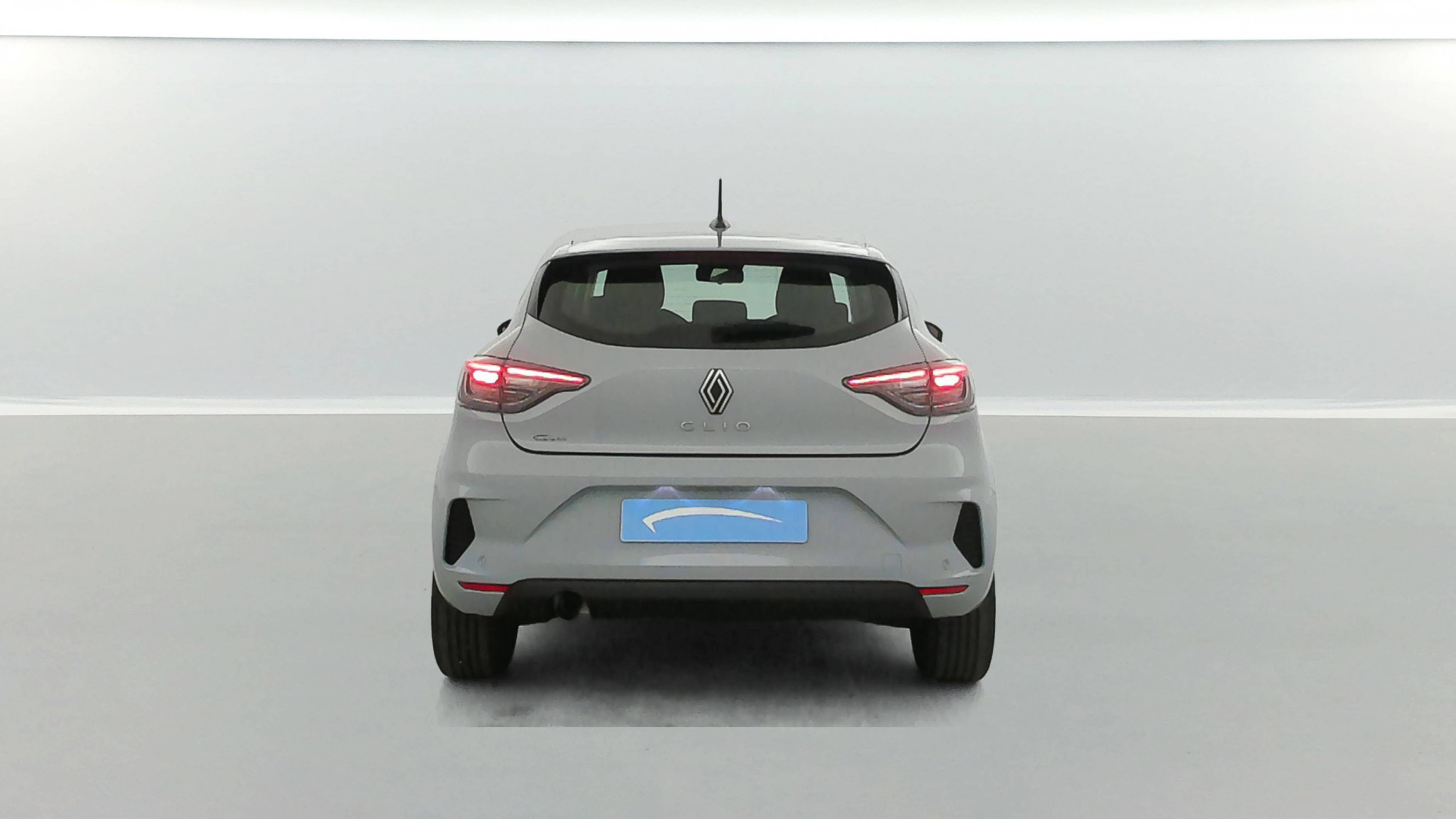 Vente en ligne Renault Clio 5 Clio TCe 90 au prix de 15 690 €