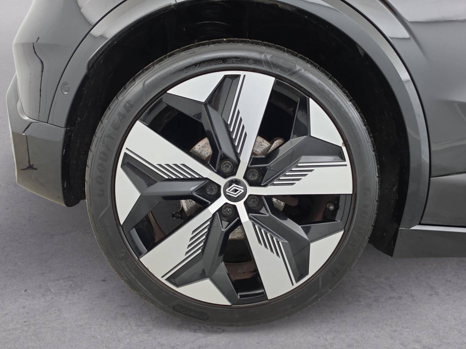 Vente en ligne Renault Megane E-Tech  EV60 220 ch super charge au prix de 24 690 €