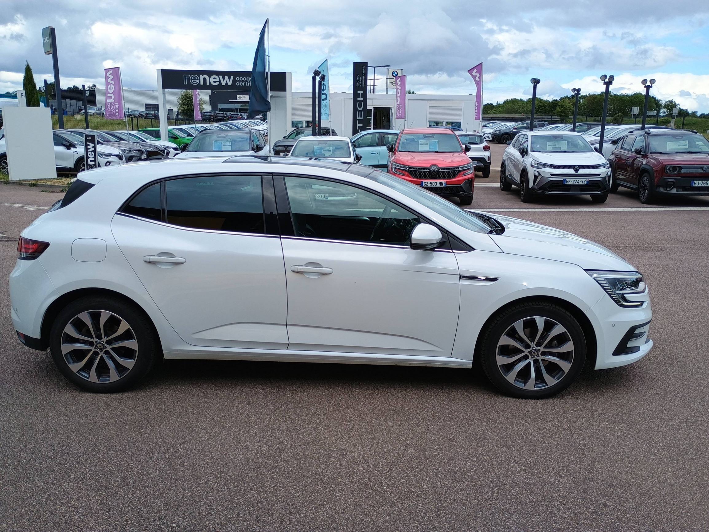 Vente en ligne Renault Megane 4  TCe 140 EDC au prix de 20 991 €
