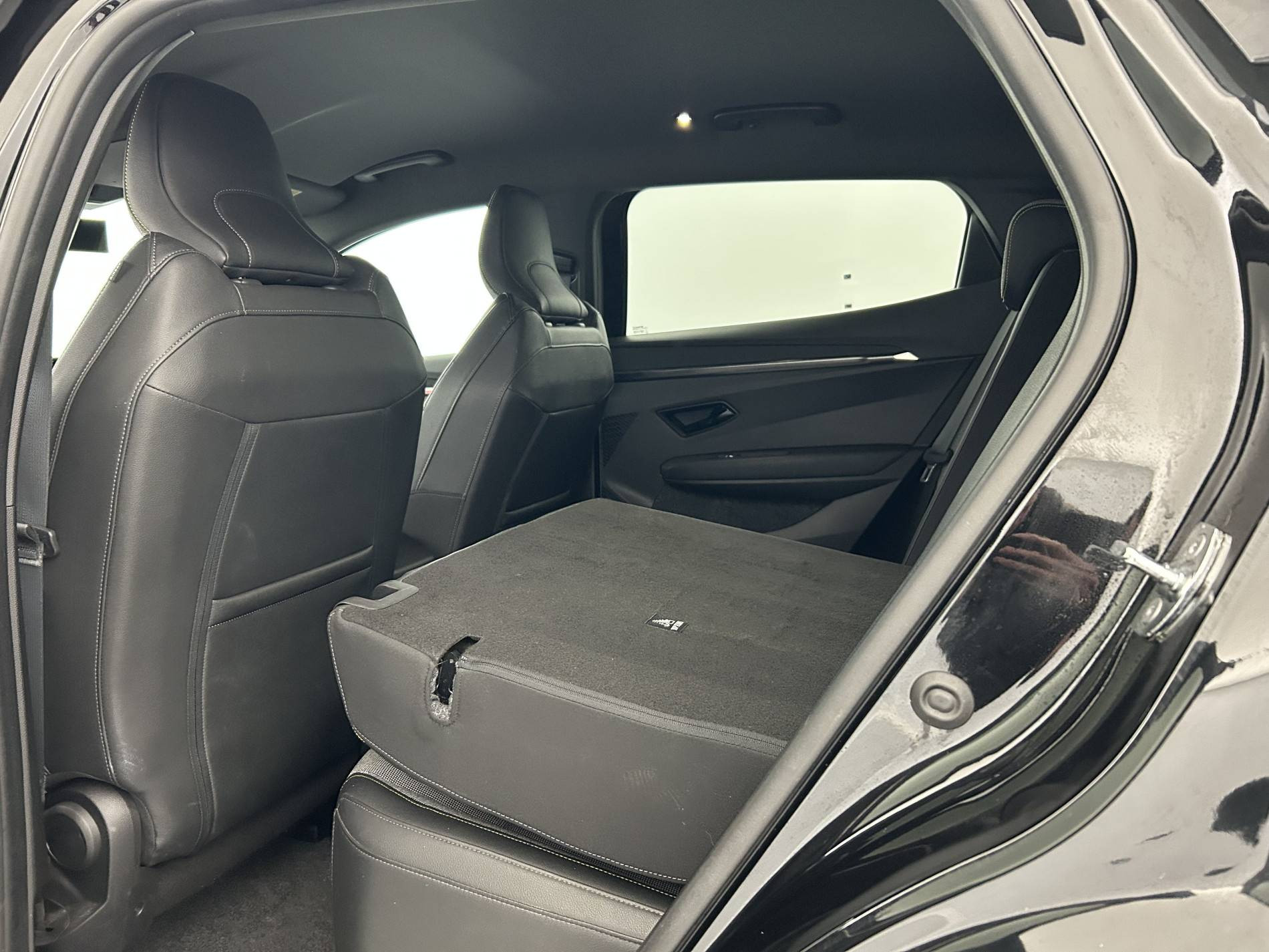 Vente en ligne Renault Megane E-Tech  EV60 220 ch super charge au prix de 21 990 €