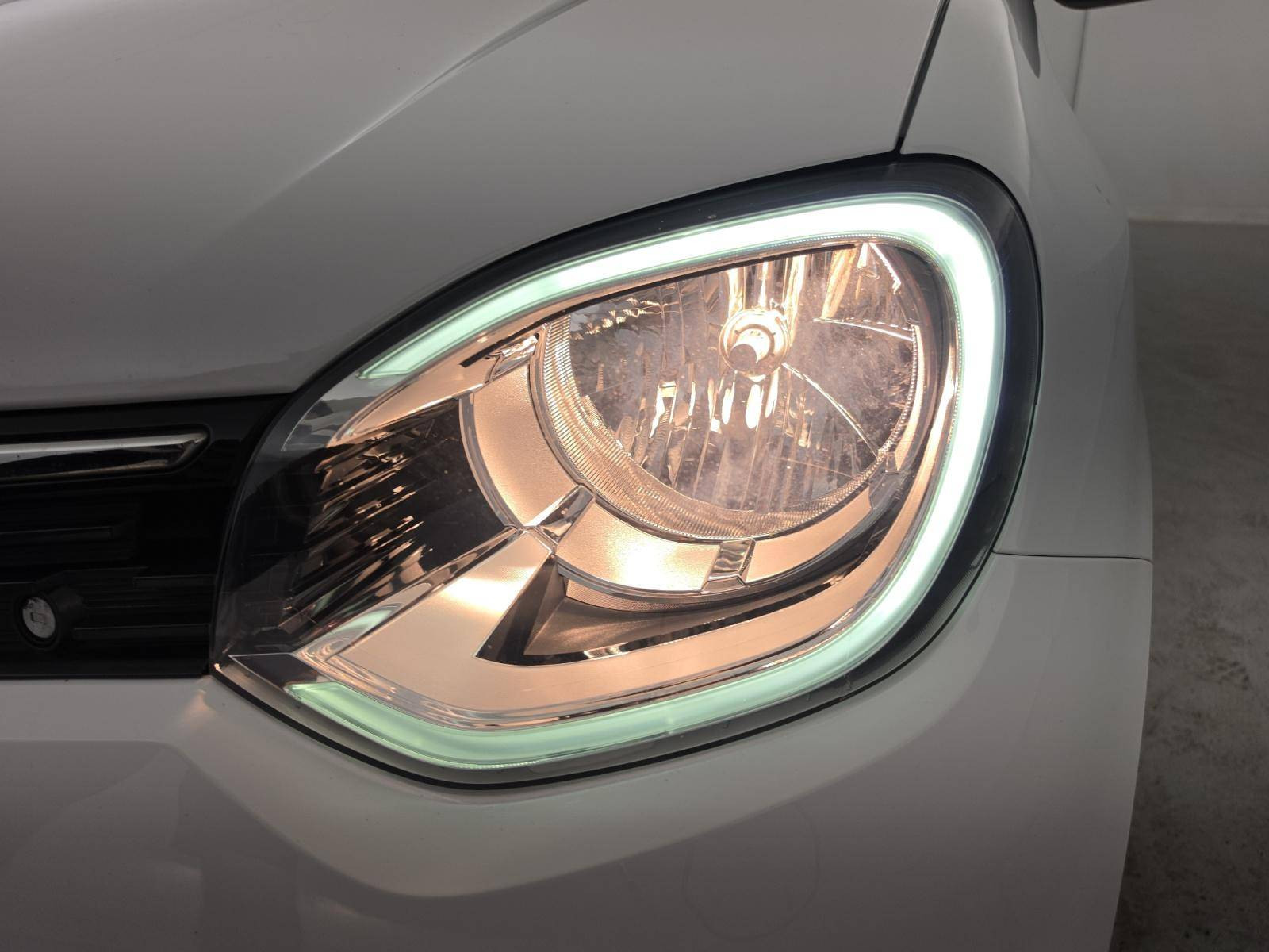 Vente en ligne Renault Twingo Electrique Twingo III E-Tech au prix de 12 990 €