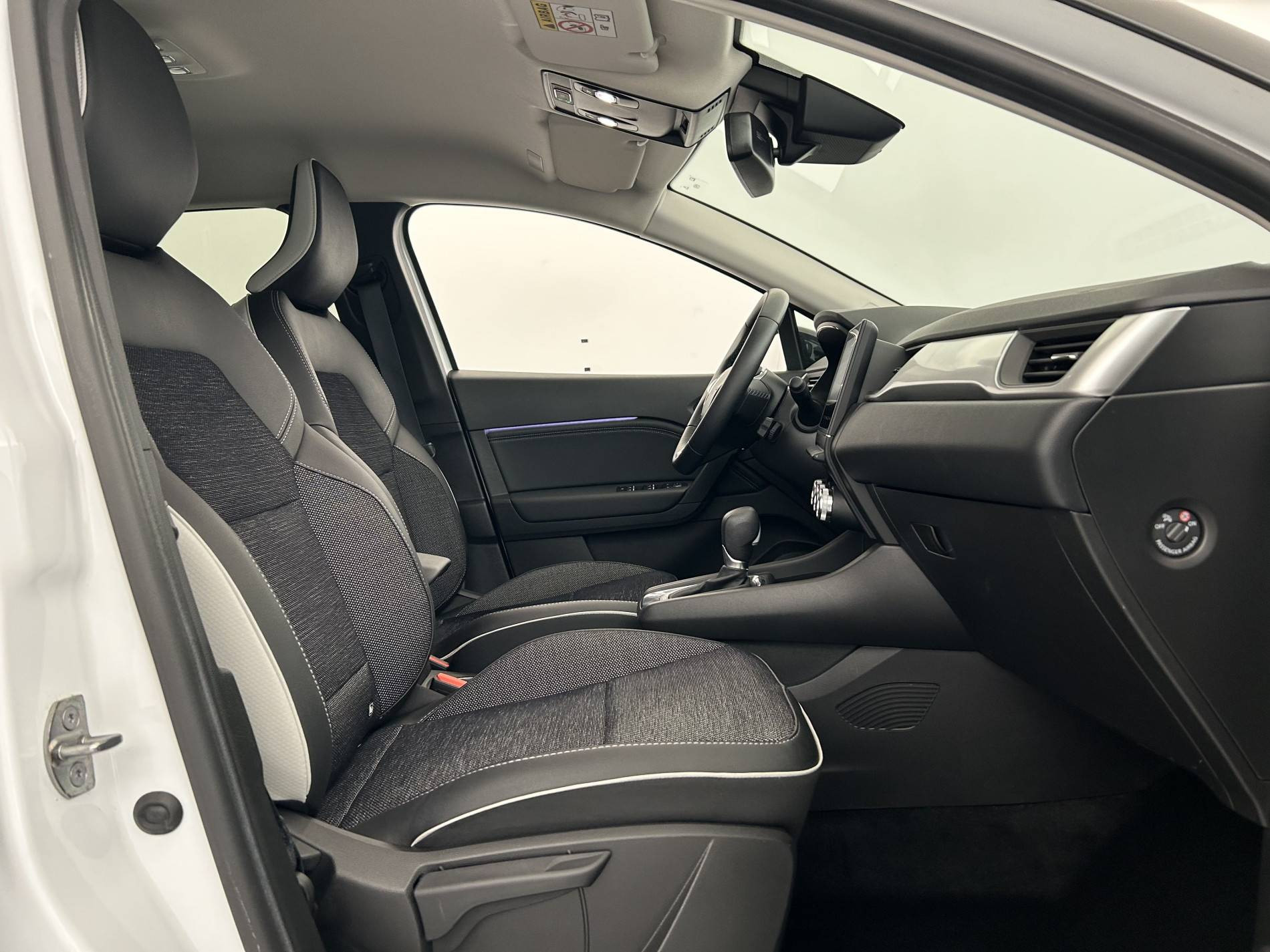 Vente en ligne Renault Captur  E-Tech hybride 145 au prix de 19 990 €