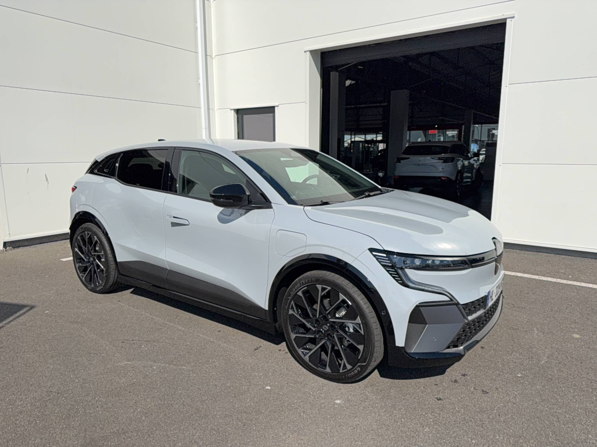 Vente en ligne Renault Megane E-Tech  220 ch autonomie confort au prix de 33 390 €