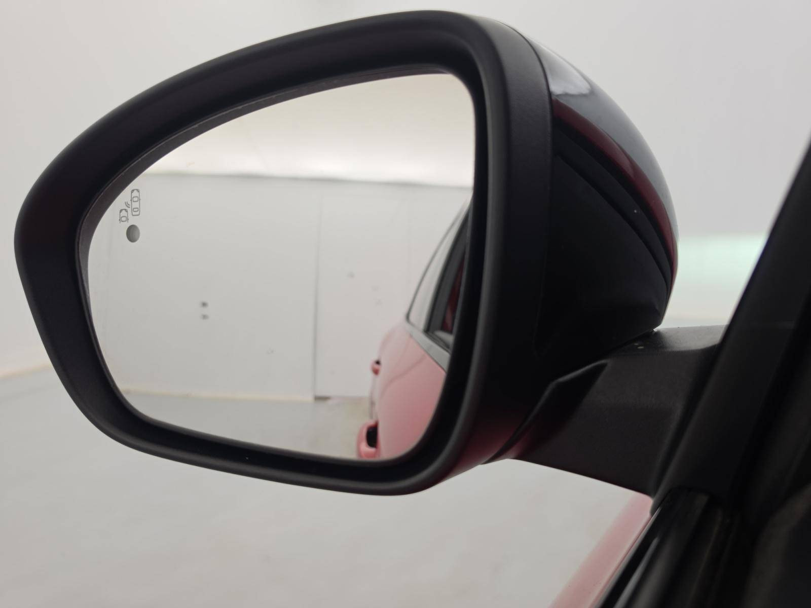Vente en ligne Renault Arkana  mild hybrid 140 EDC FAP - 22 au prix de 21 990 €