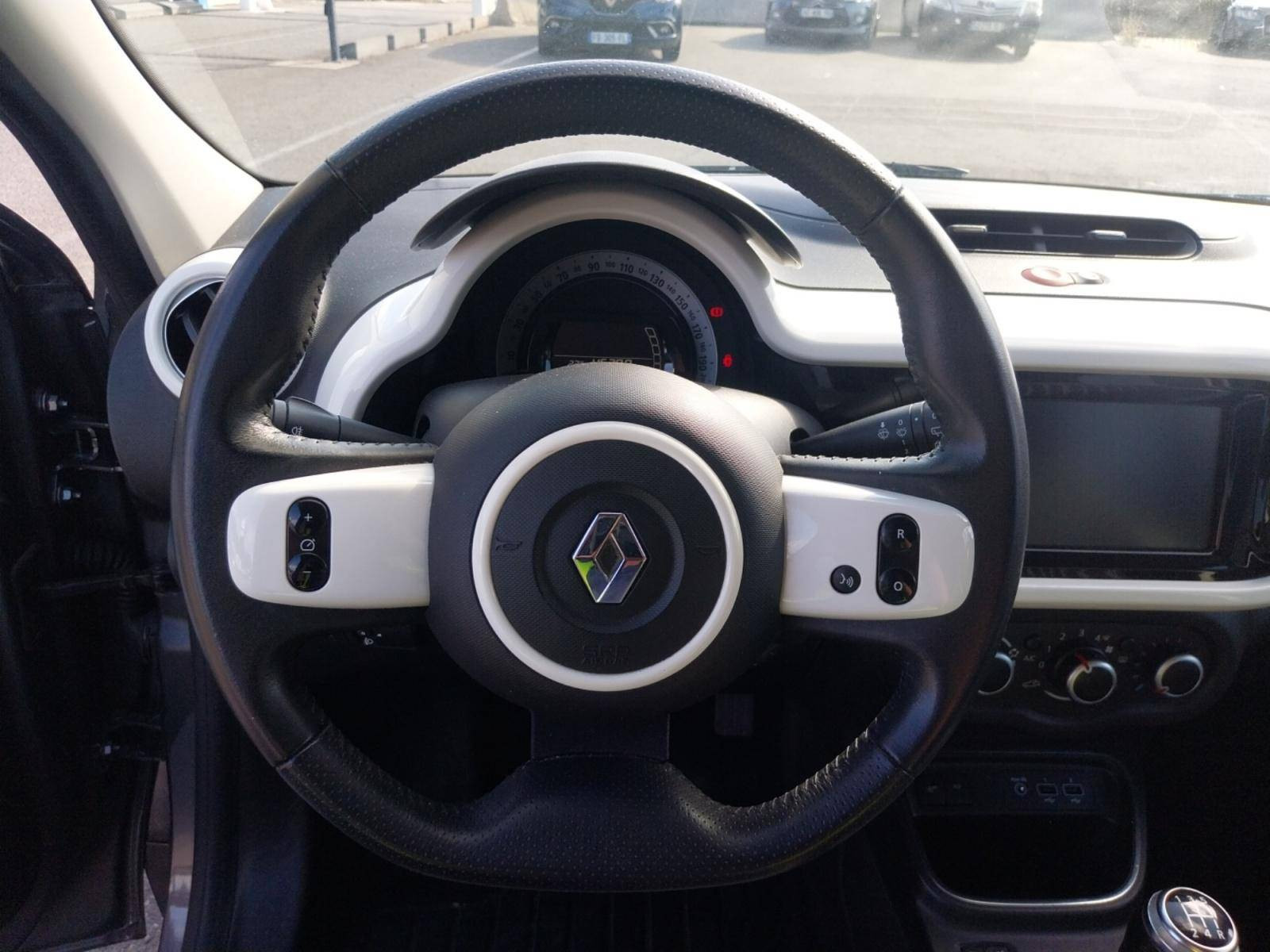 Vente en ligne Renault Twingo 3  TCe 95 au prix de 11 990 €
