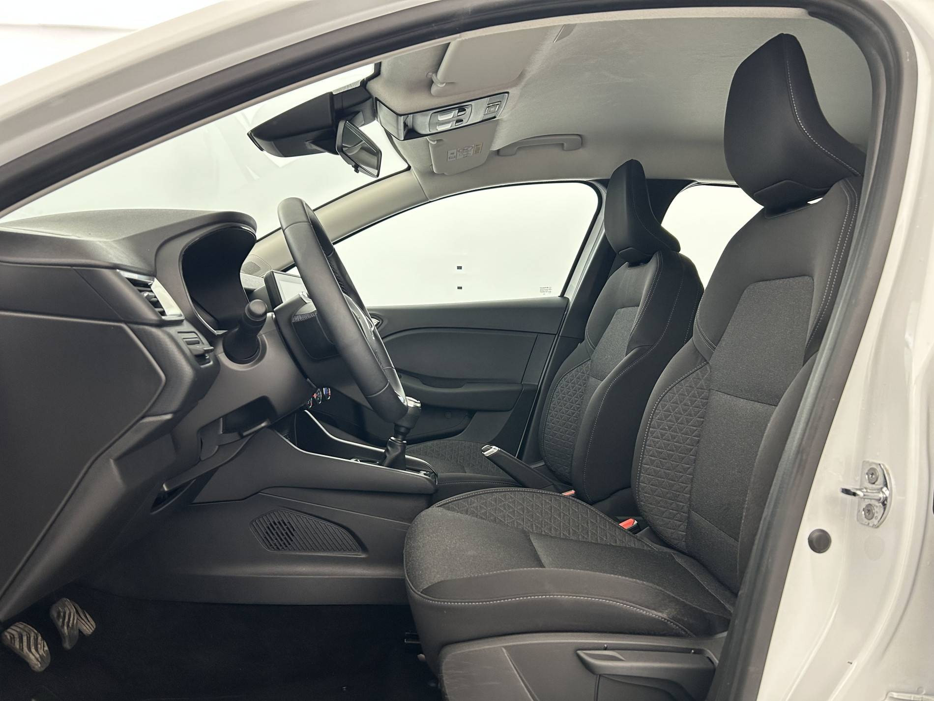 Vente en ligne Renault Clio 5 Clio SCe 65 - 21N au prix de 12 390 €