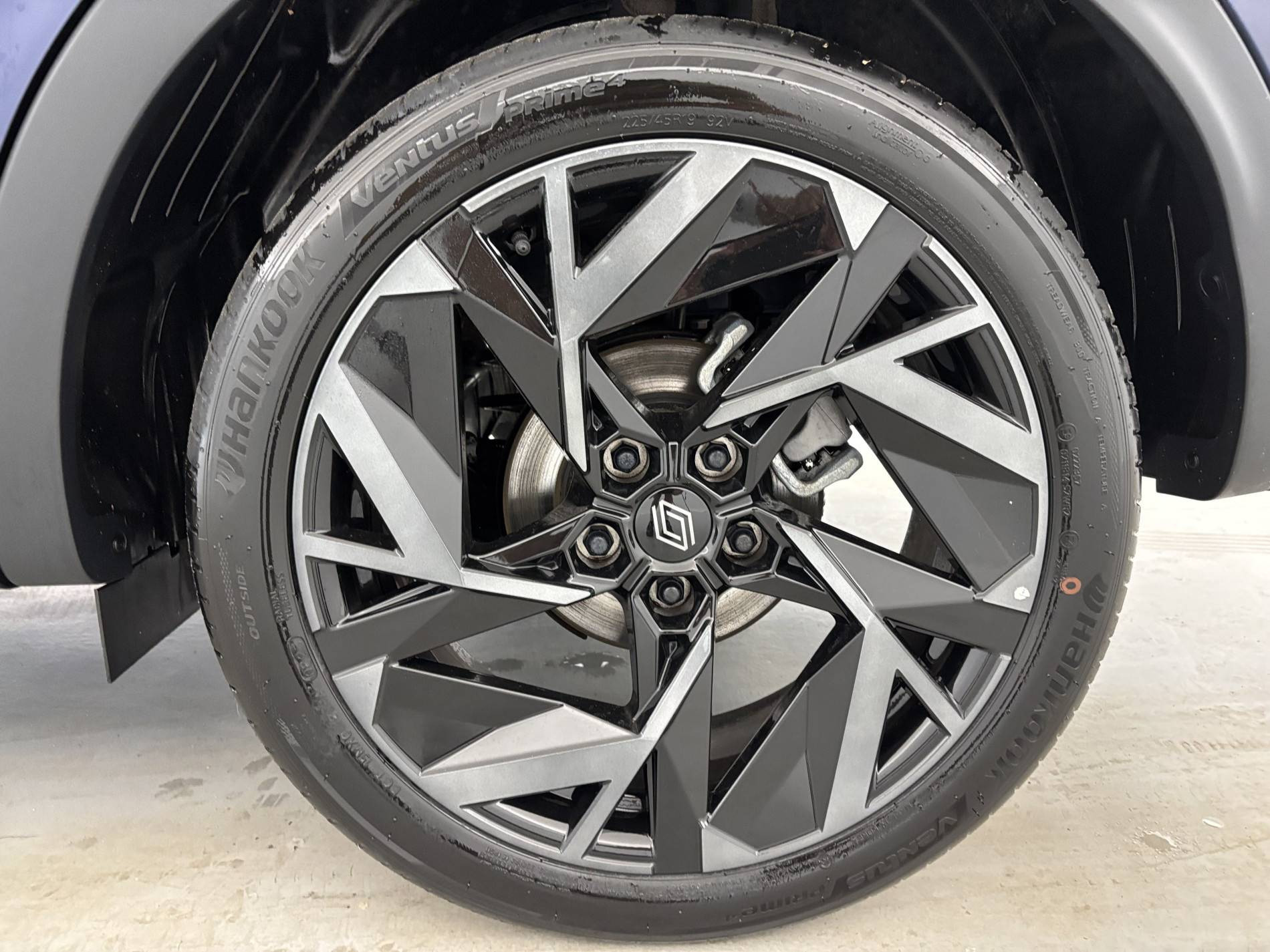 Vente en ligne Renault Arkana  E-Tech full hybrid 145 GSR2 au prix de 28 900 €