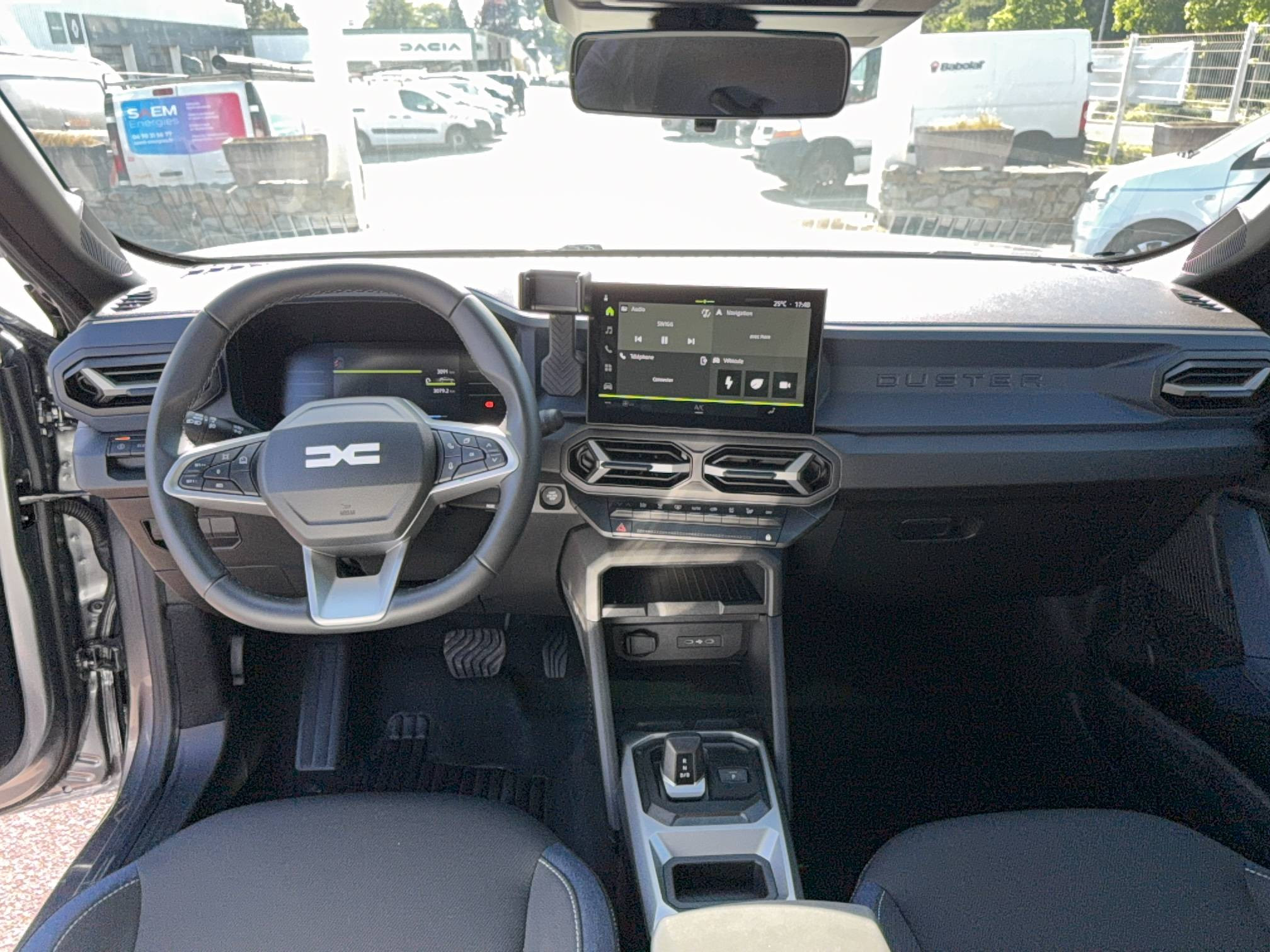 Vente en ligne Dacia Duster  Hybrid 140 au prix de 26 490 €