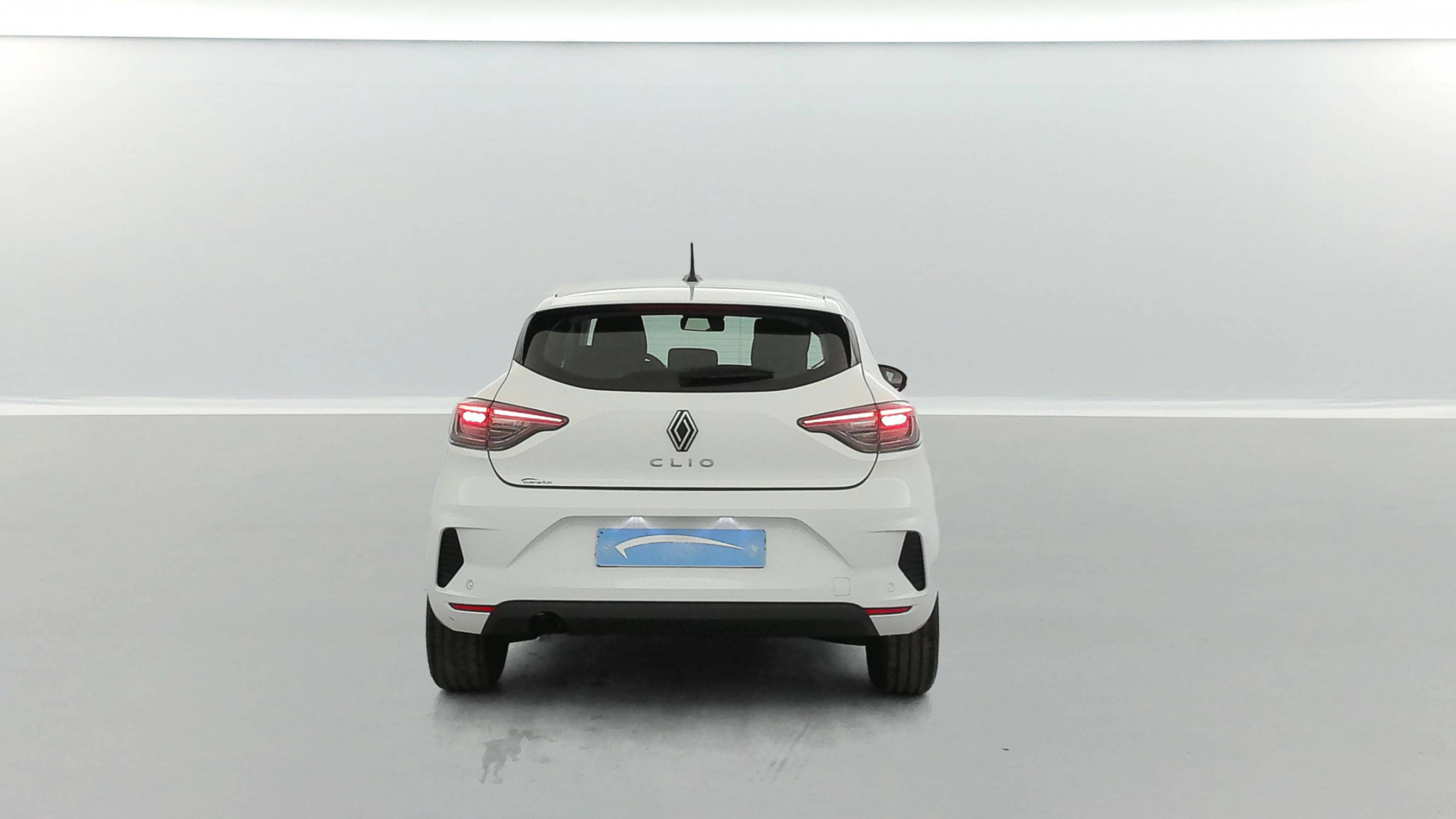 Vente en ligne Renault Clio 5 Clio Blue dCi 100 ch GSR2 au prix de 18 791 €