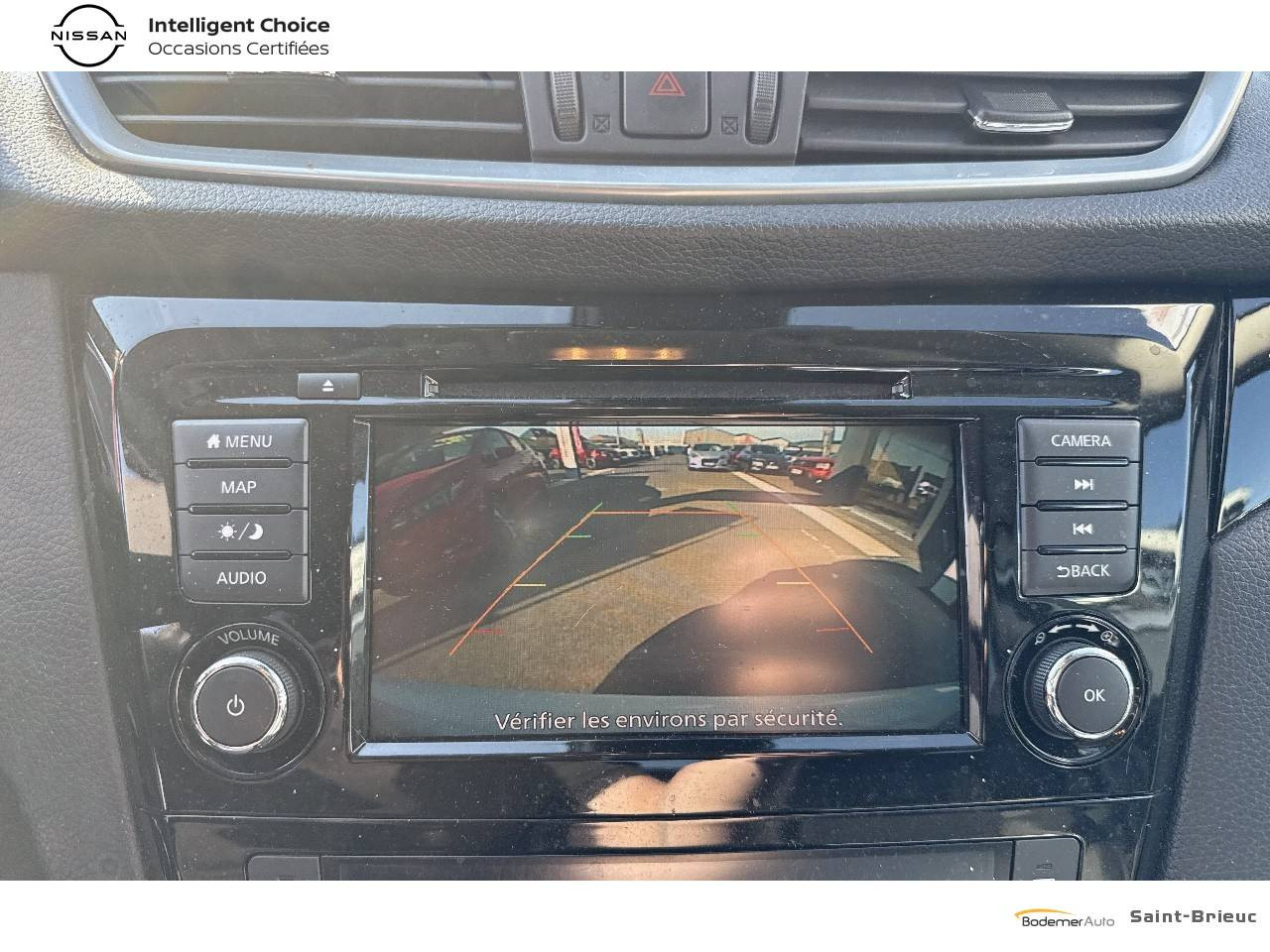 Vente en ligne Nissan Qashqai Qashqai 1.5 dCi 115 DCT au prix de 18 990 €