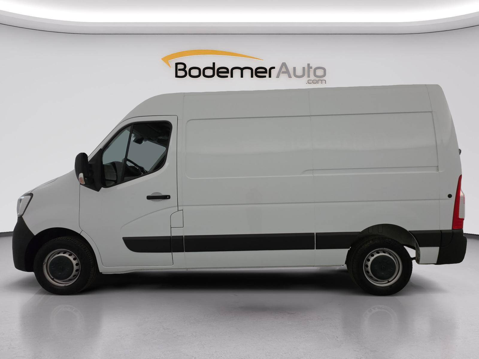 Vente en ligne Renault Master Fourgon MASTER FGN TRAC F3500 L2H2 BLUE DCI 135 au prix de 24 000 €