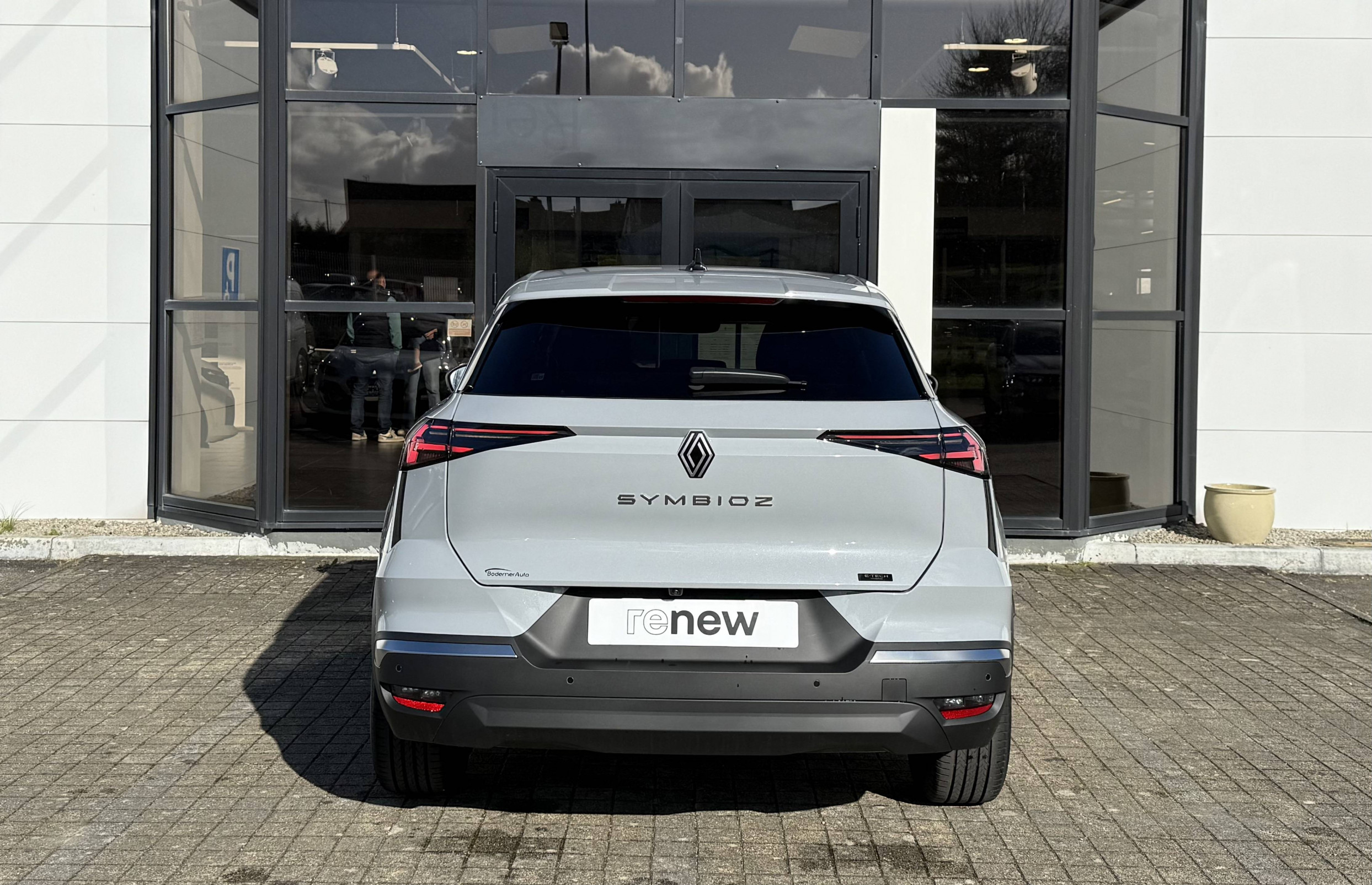 Vente en ligne Renault Symbioz  E-Tech full hybrid 160 ch au prix de 35 400 €