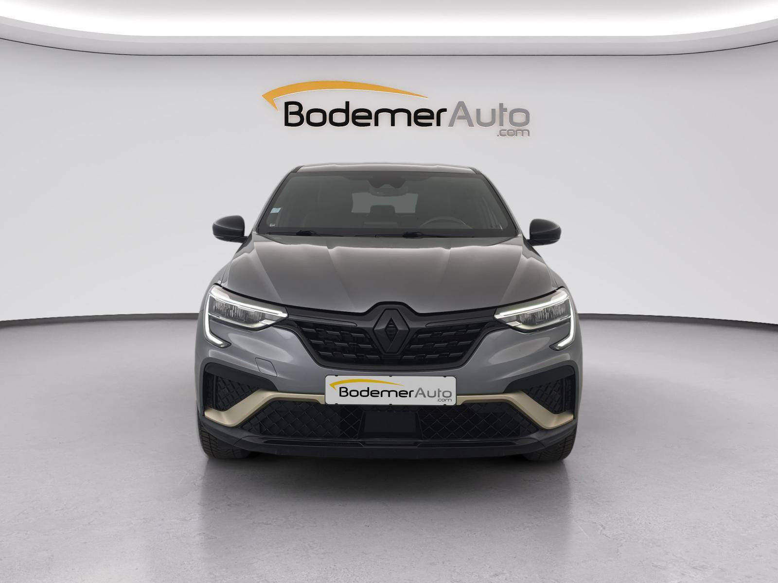 Vente en ligne Renault Arkana  E-Tech hybride 145 - 22 au prix de 20 990 €