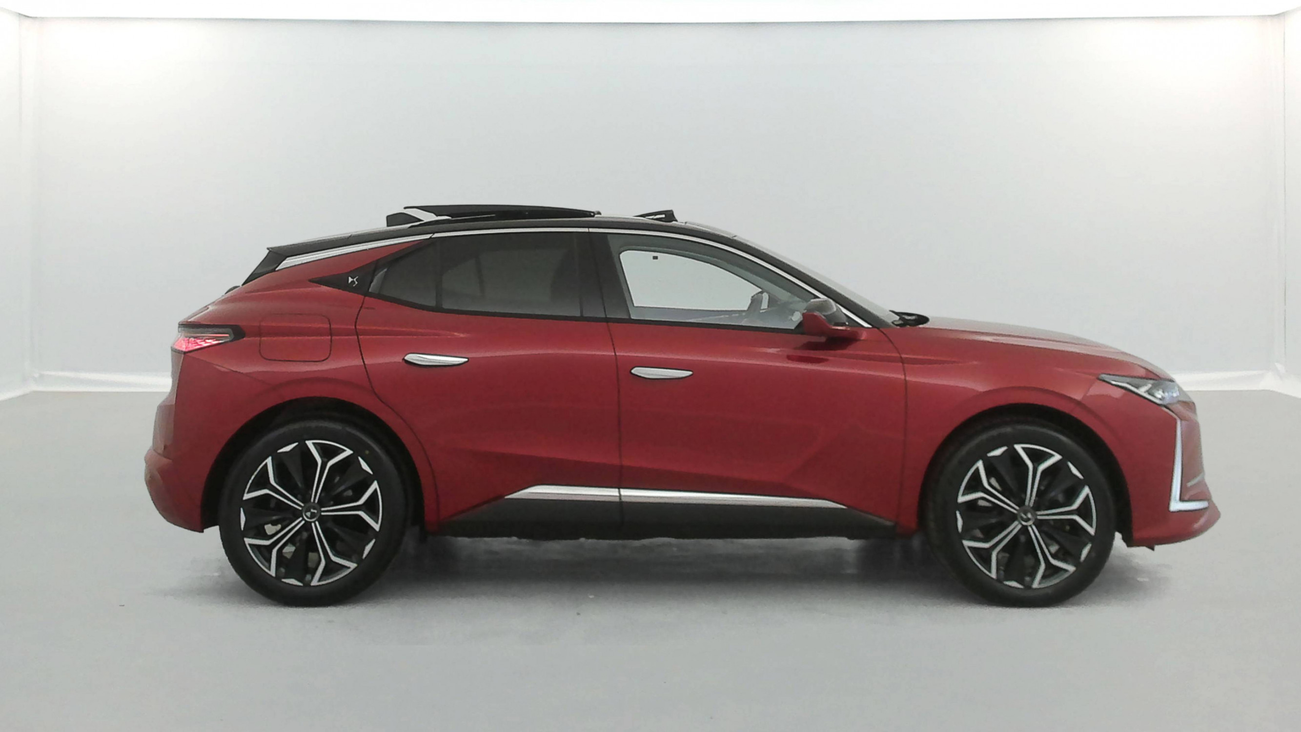 Vente en ligne Ds DS4  Hybride E-Tense 225 EAT8 au prix de 24 490 €