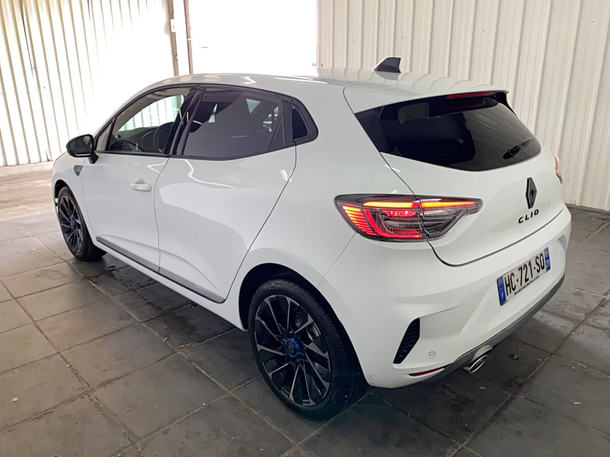 Vente en ligne Renault Clio 5 Clio TCe 90 ch GSR2 au prix de 22 490 €