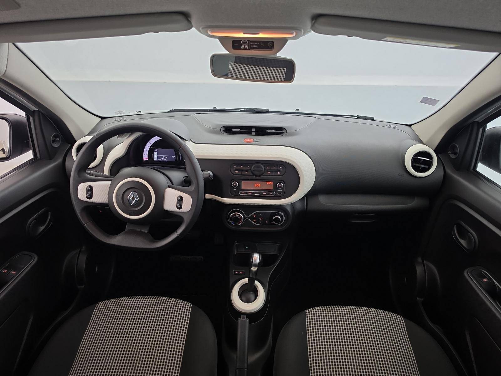 Vente en ligne Renault Twingo Electrique Twingo III E-Tech au prix de 11 490 €