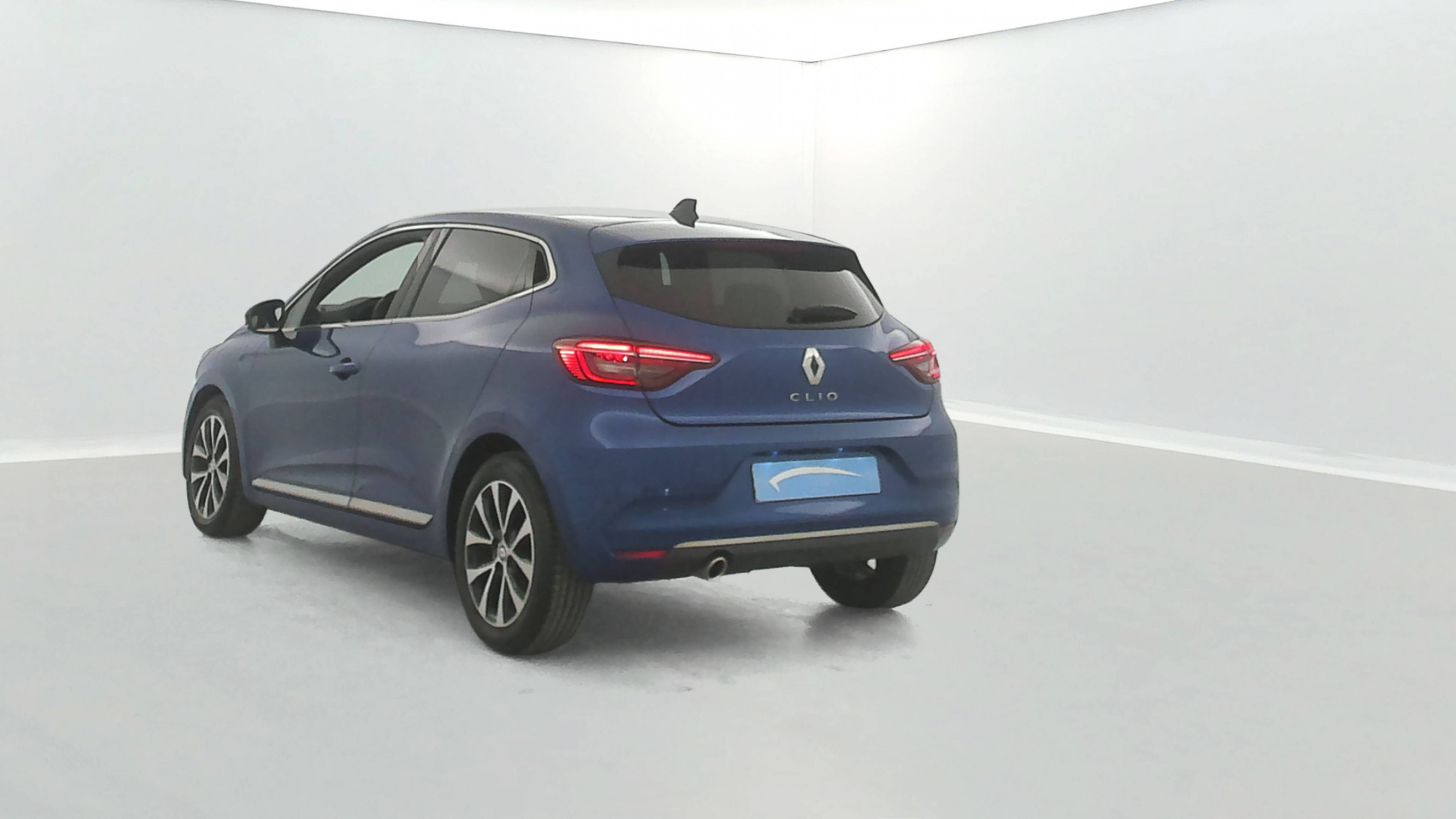 Vente en ligne Renault Clio 5 Clio TCe 90 au prix de 15 890 €